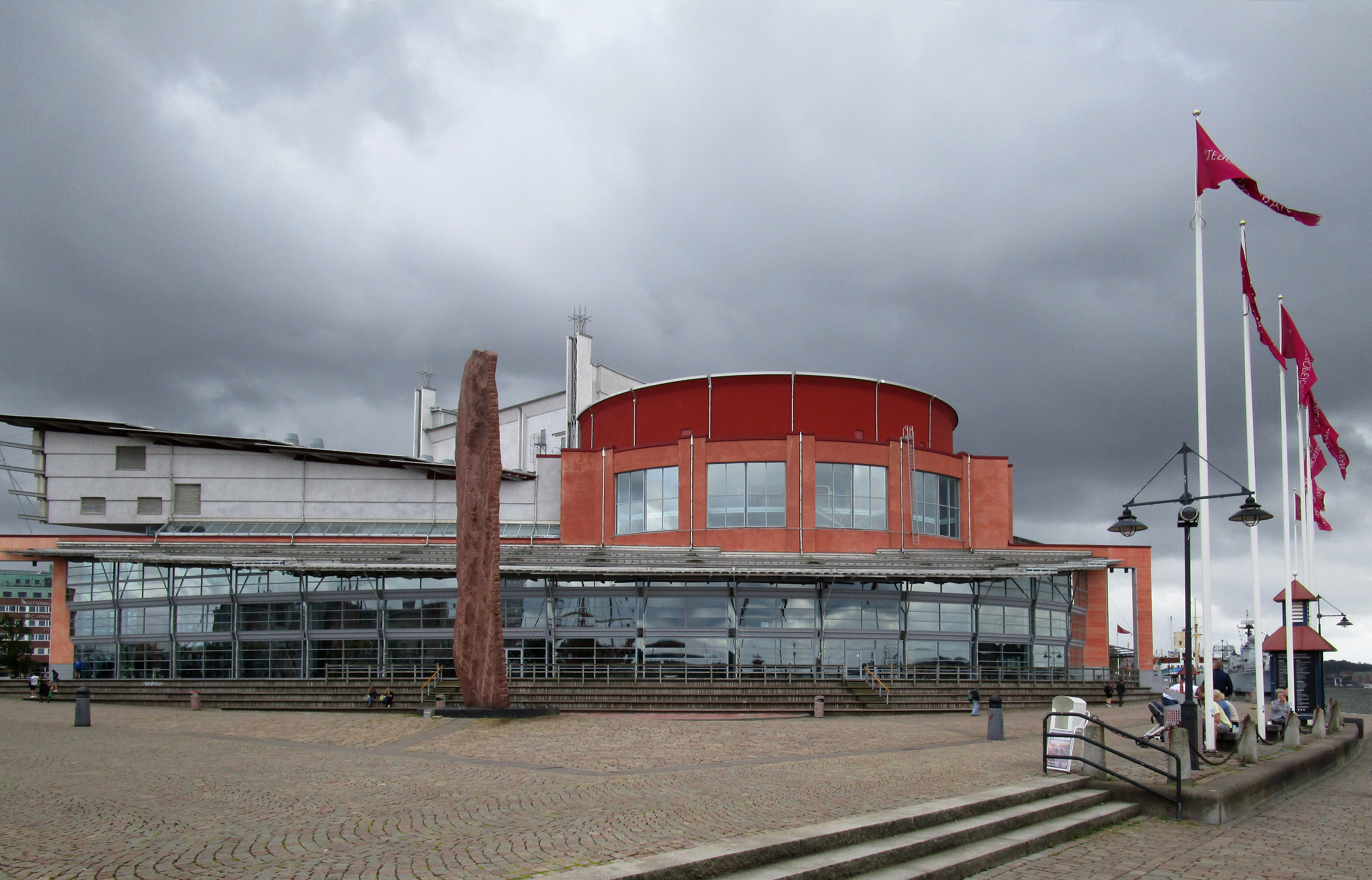 The north façade of the Göteborg Opera house facing Göta Älv, Gothenburg, Sweden.