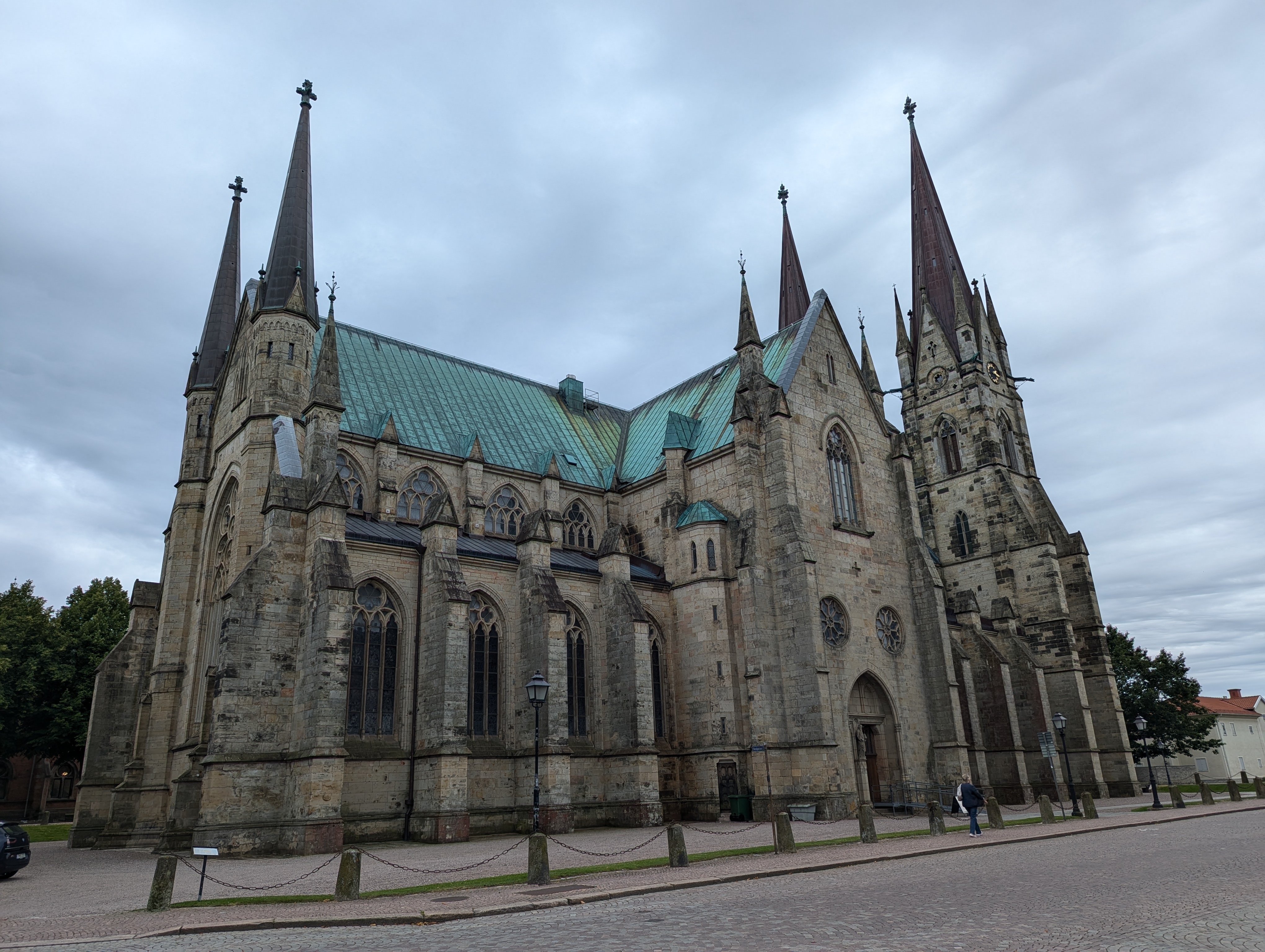 Skara domkyrka den 26 juli 2024.