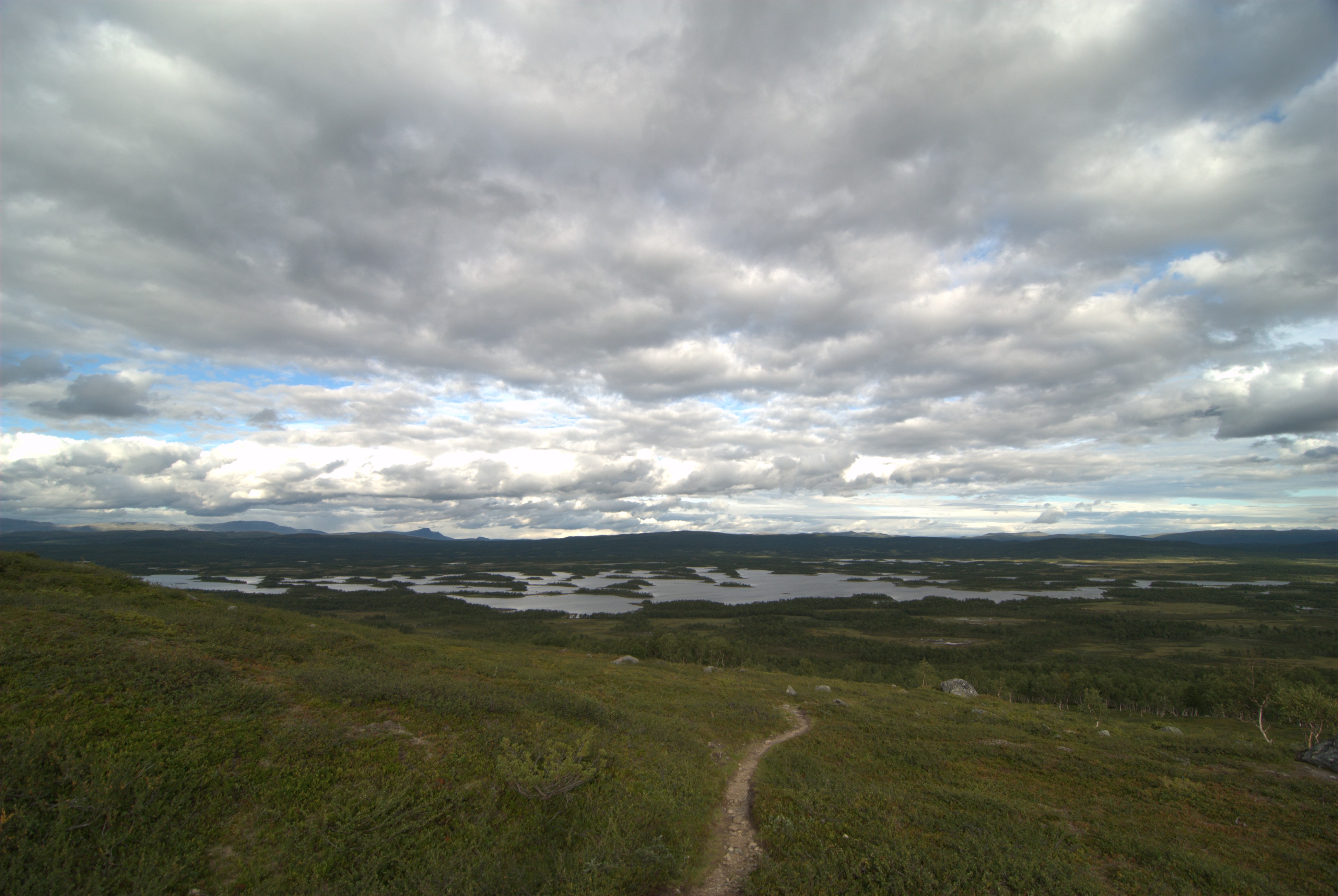 View of the south part of Tärnasjön lake from Kungsleden, Vindelfjällen, Swedish Lapland.