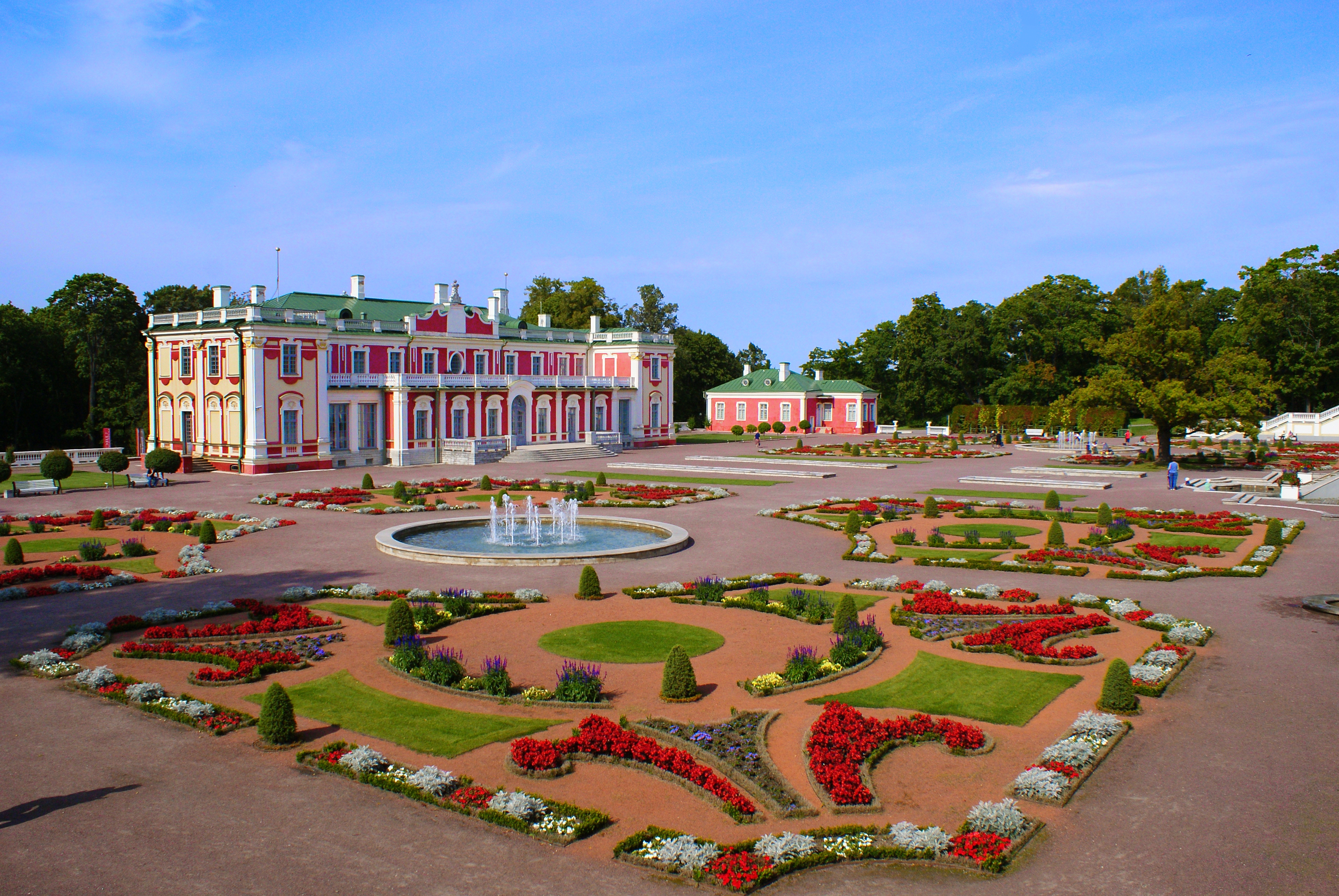 Kadriorg Palace (architectural landmark and historic site) and it's surrounding garden (architectural landmark).