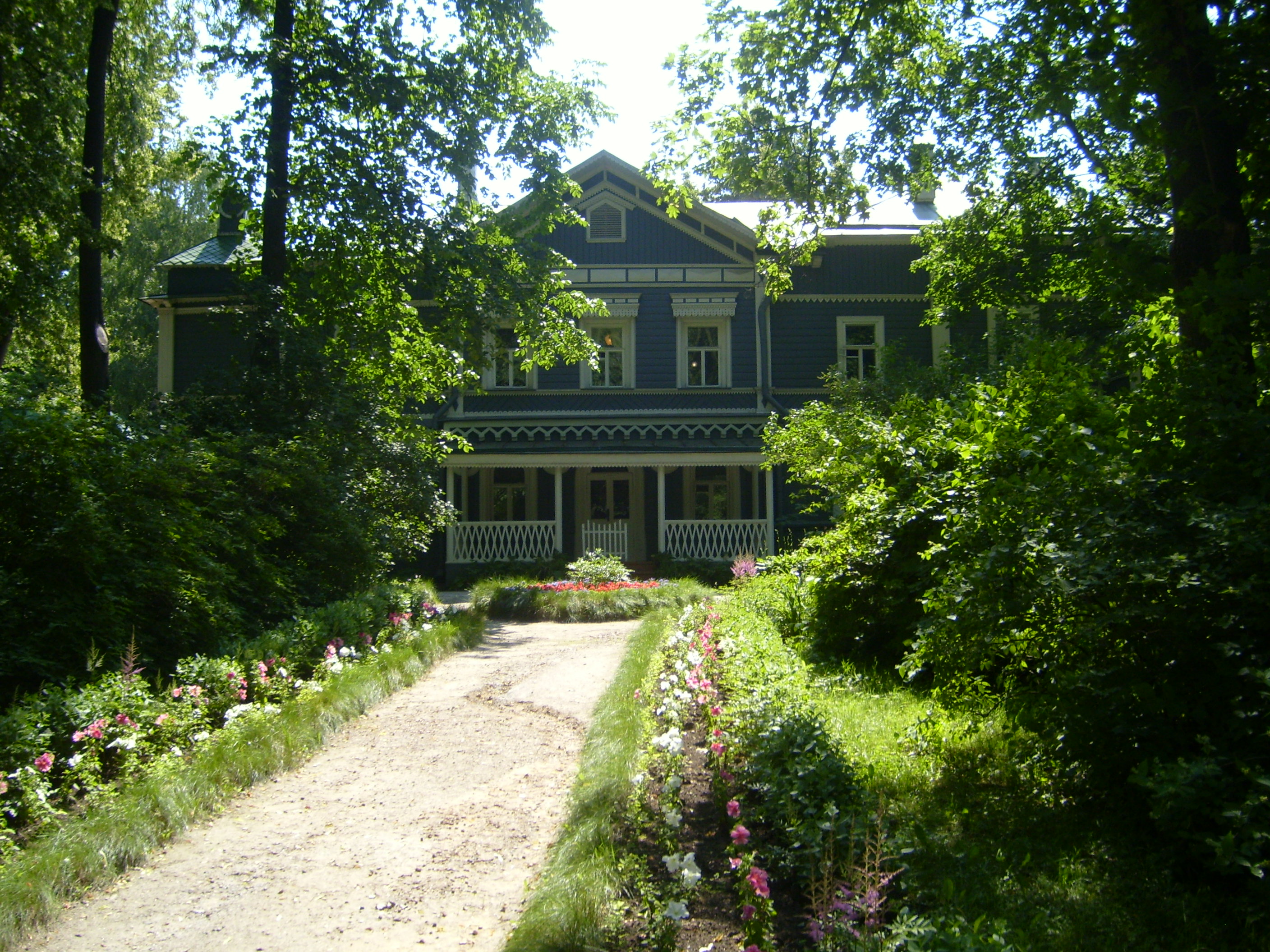 Facade of Tchaikovsky House-Museum in Klin