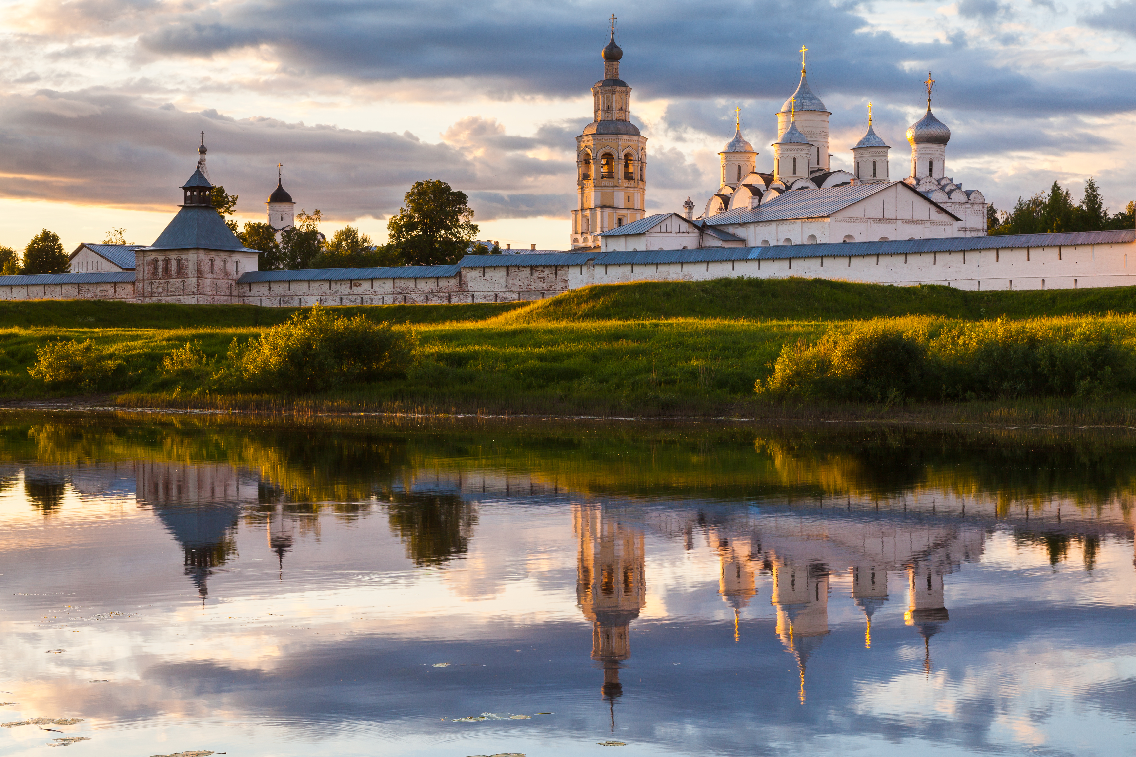 Sunset view of Spaso-Prilutsky Monastery, Vologda, Russia