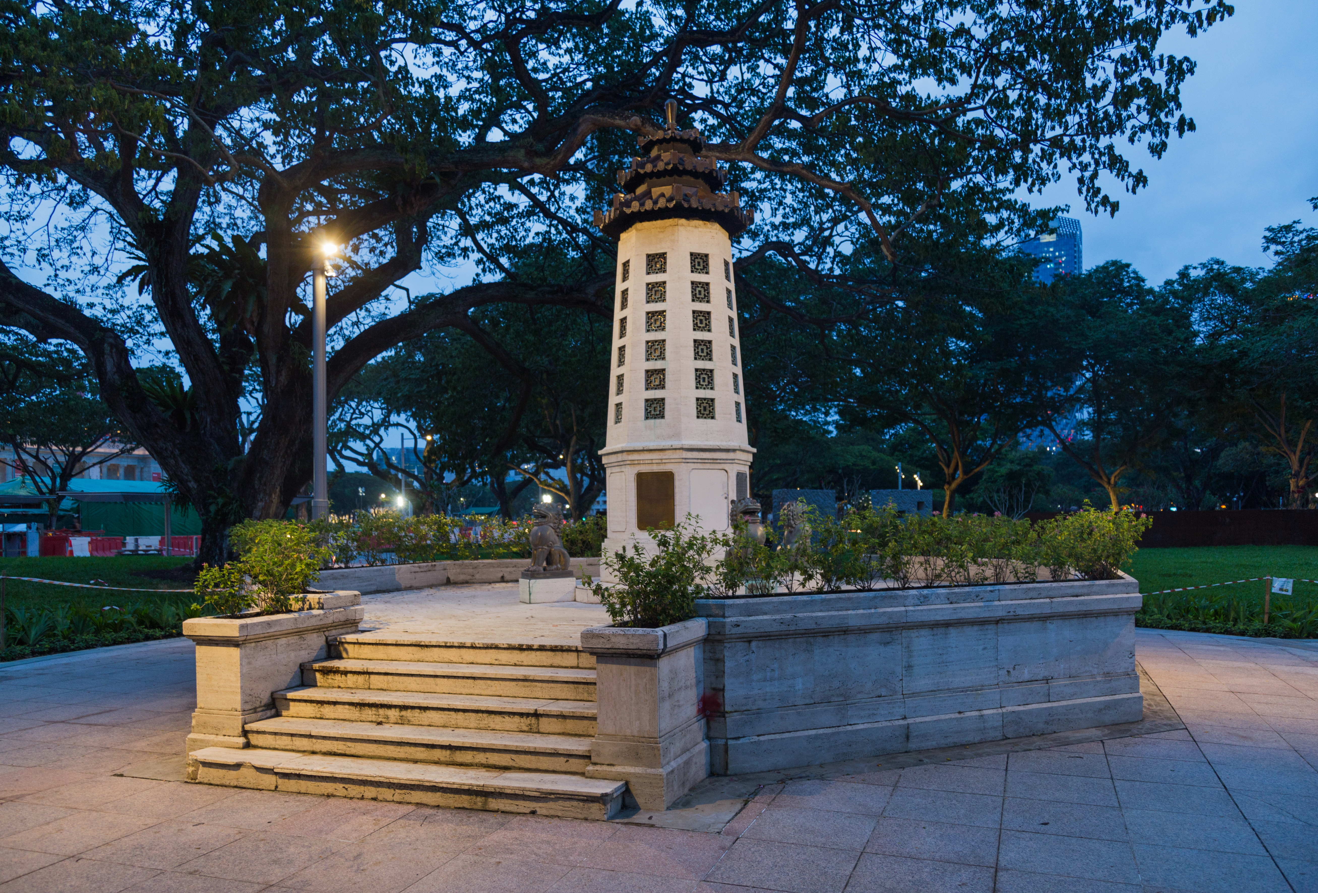 Lim Bo Seng Memorial. Esplanade Park. Downtown Core, Central Region, Singapore.