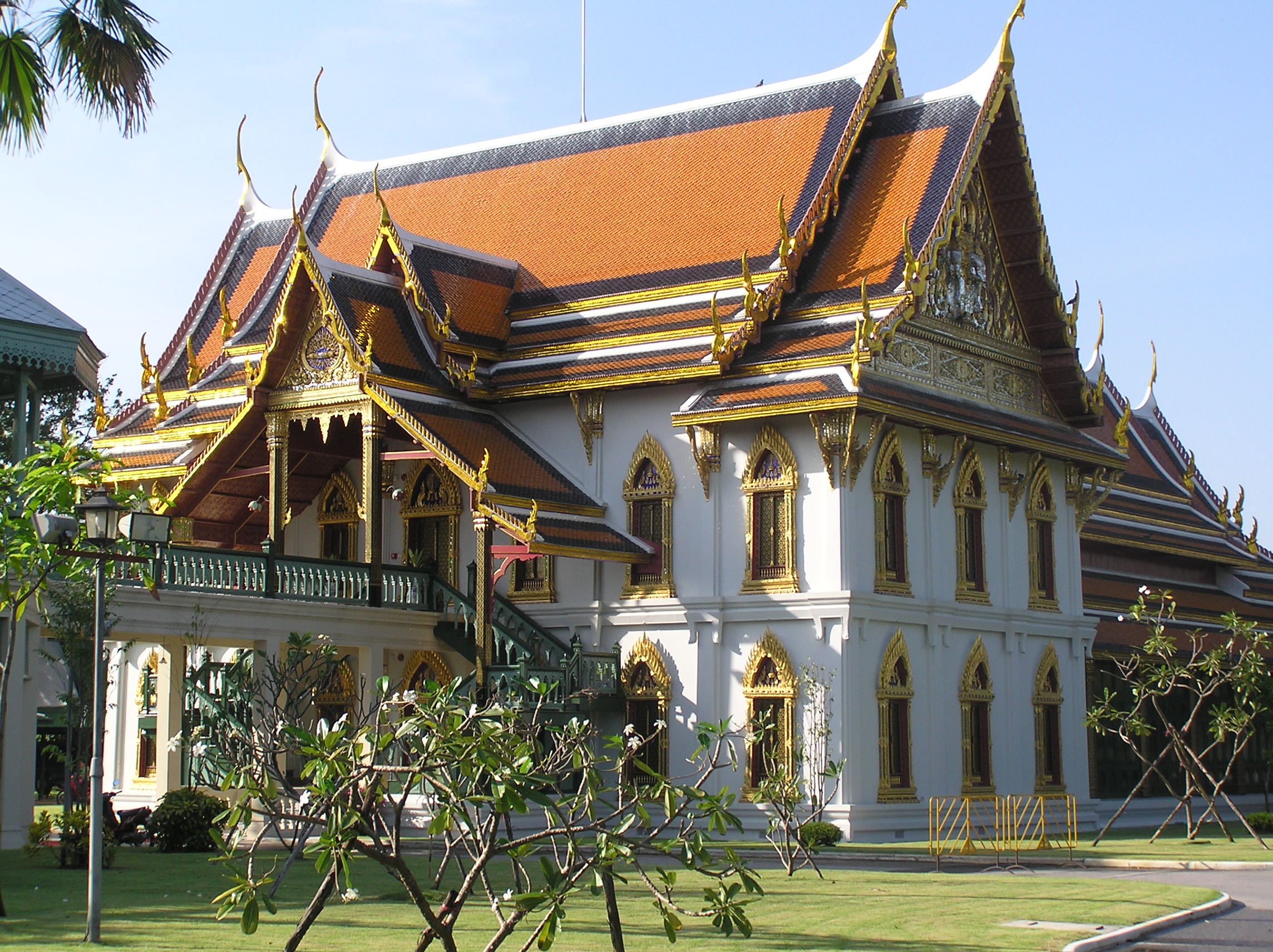 Samakkhi Mukamat Vajariromaya Residence, one of the residence in Sanam Chan Palace, Nakhon Pathom provonce
พระที่นั่งสามัคคีมุขมาตย์วัชรีรมยา ใน พระราชวังสนามจันทร์