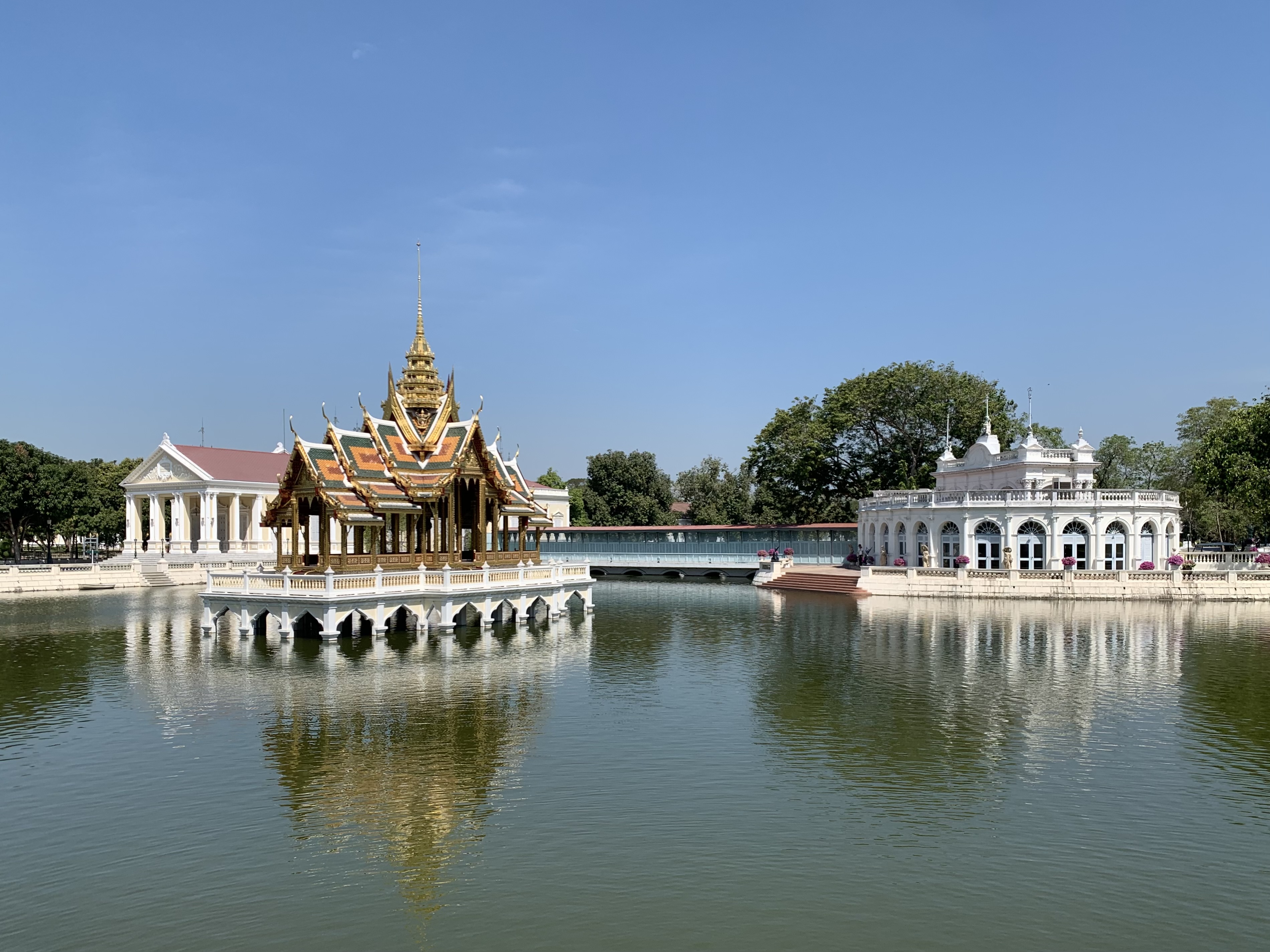 Aisawan Thipphaya-at Hall, Bang Pa In Palace
