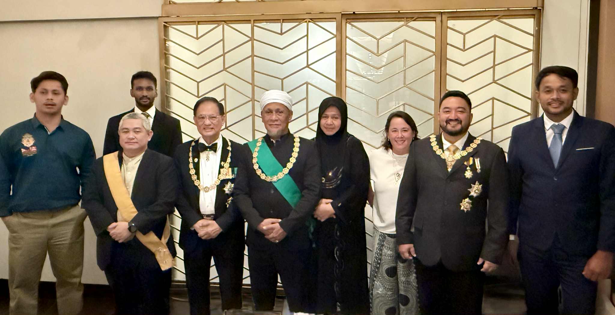 From left to right HRH Maharaja Adinda Datu Nizamuddin Serman Kiram, Secretary General &amp; Royal Ambassador HH Datu Sadja Dr. Matthew Pajares Yngson Rajah of Tambulian, Vice Chancellor HH Datu Sadja Dr. William Chung Tang-Fong Rajah of Tongkil, HRM Sultan Muedzul Lail Tan Kiram 35th Sultan of Sulu, HRM Dayang Dayang Pangian Mellany Serman Kiram, HH Dayang Maria Isabel Nieto Delos Reyes, Chancellor Amir Bahar of Sulu HH Datu Kevin Randolph Carrion Limjoco, Royal Ambassador H.E. Apo Gloman Membrere Merritt Rajah of Samtoy &amp; Luzon Ilocano