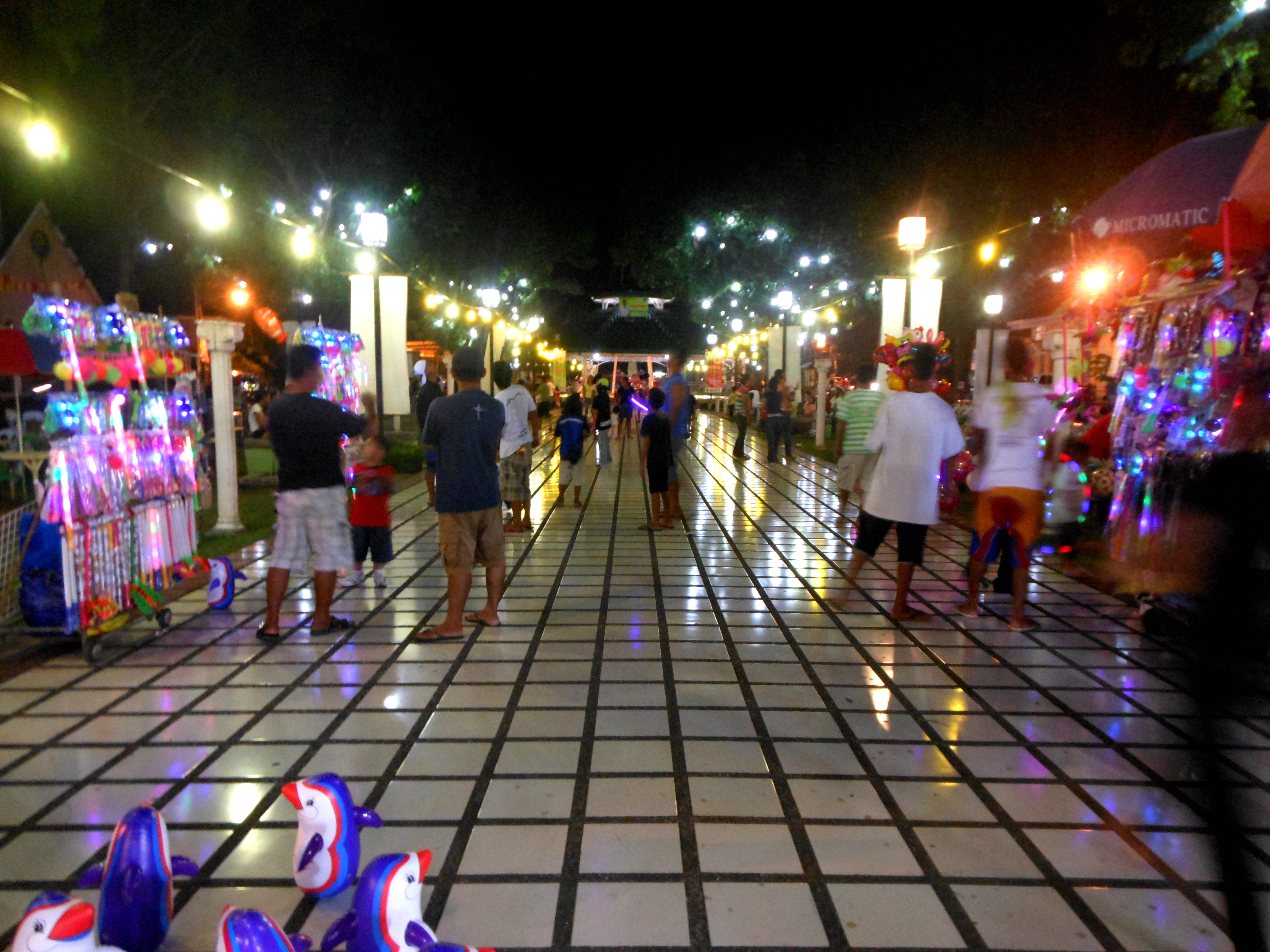 Night time view of Tanjay Park in Tanjay City, Negros Oriental.