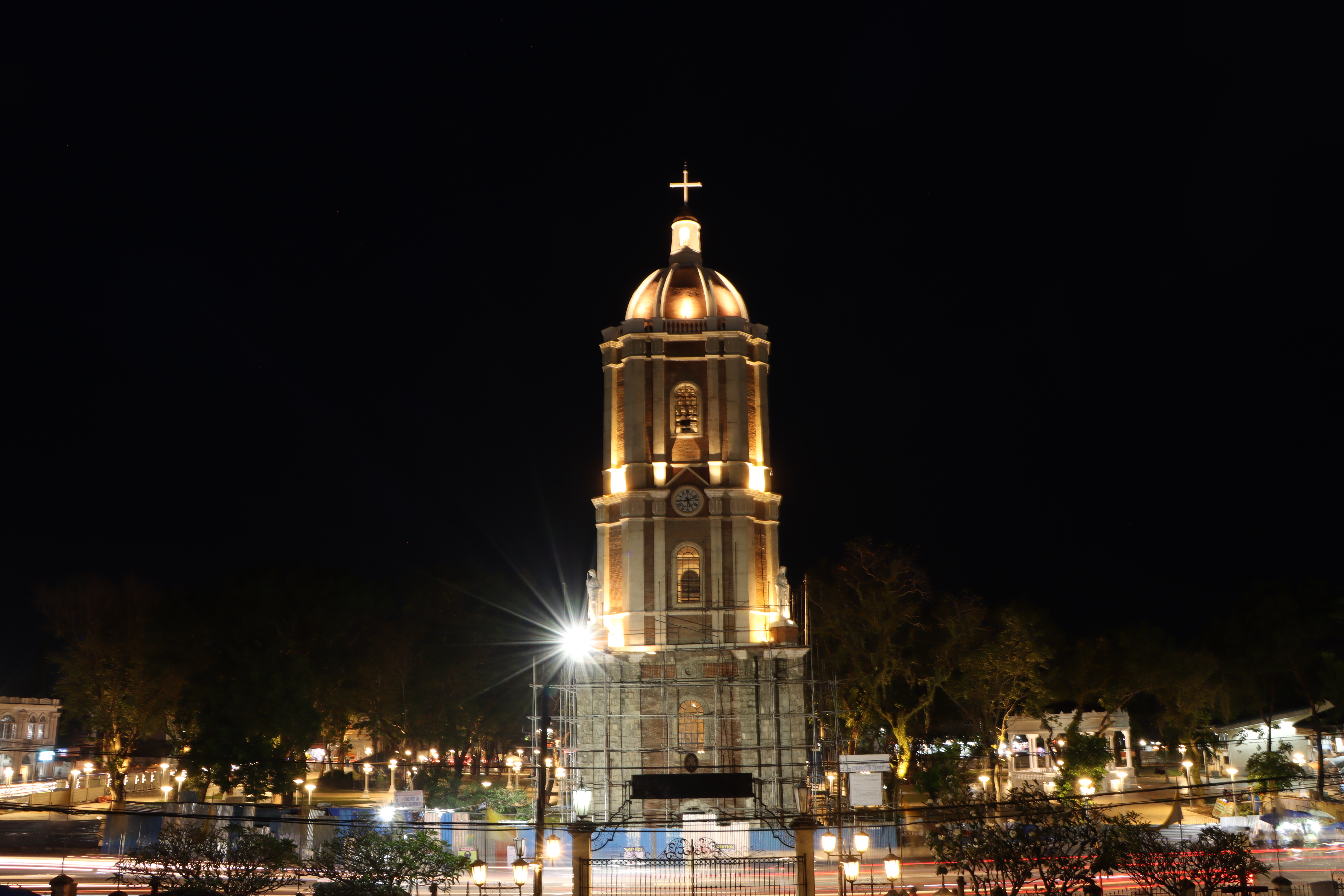 Jaro Belfry at night