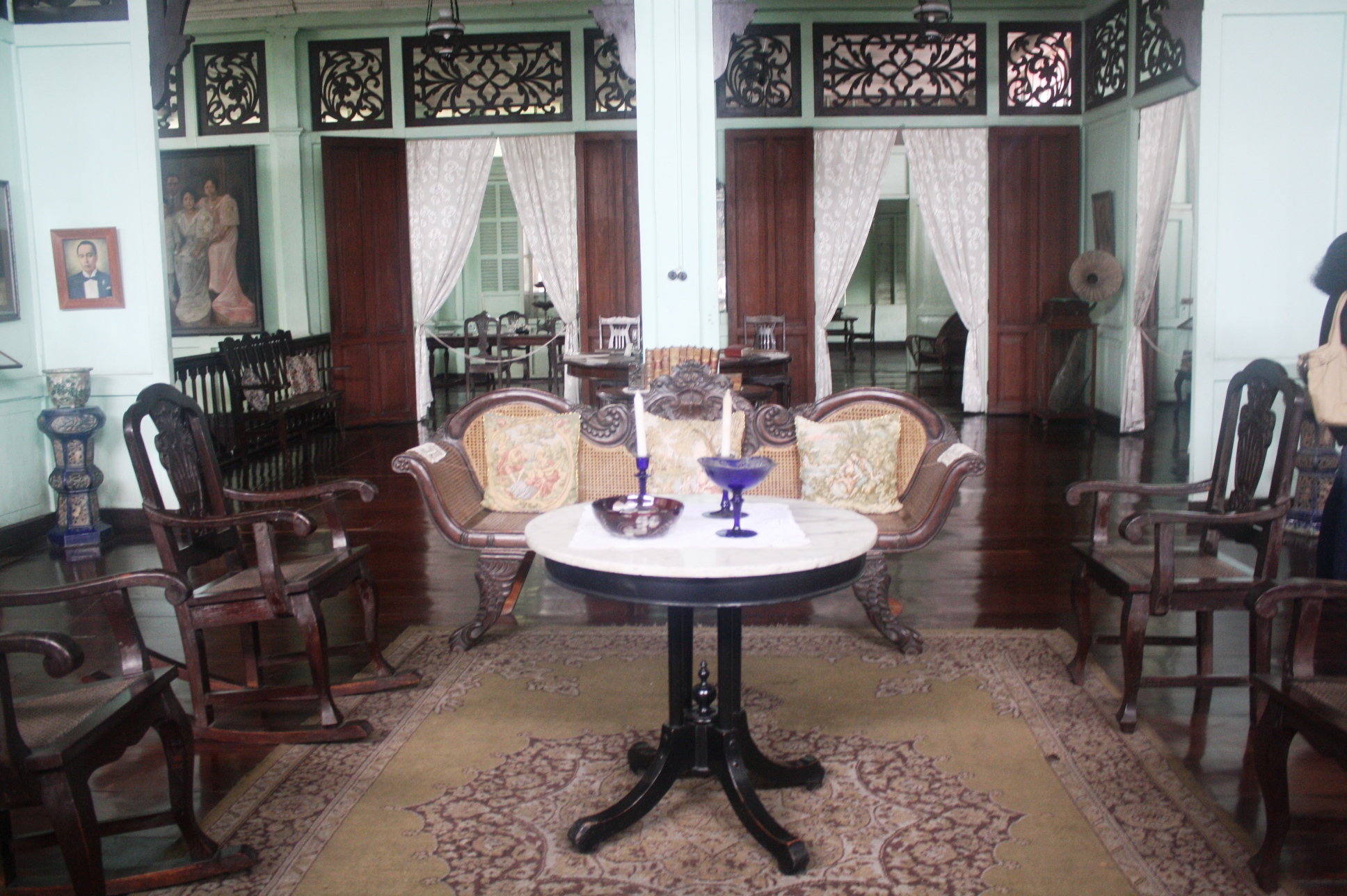 The receiving area of the Bernardino Jalandoni house.