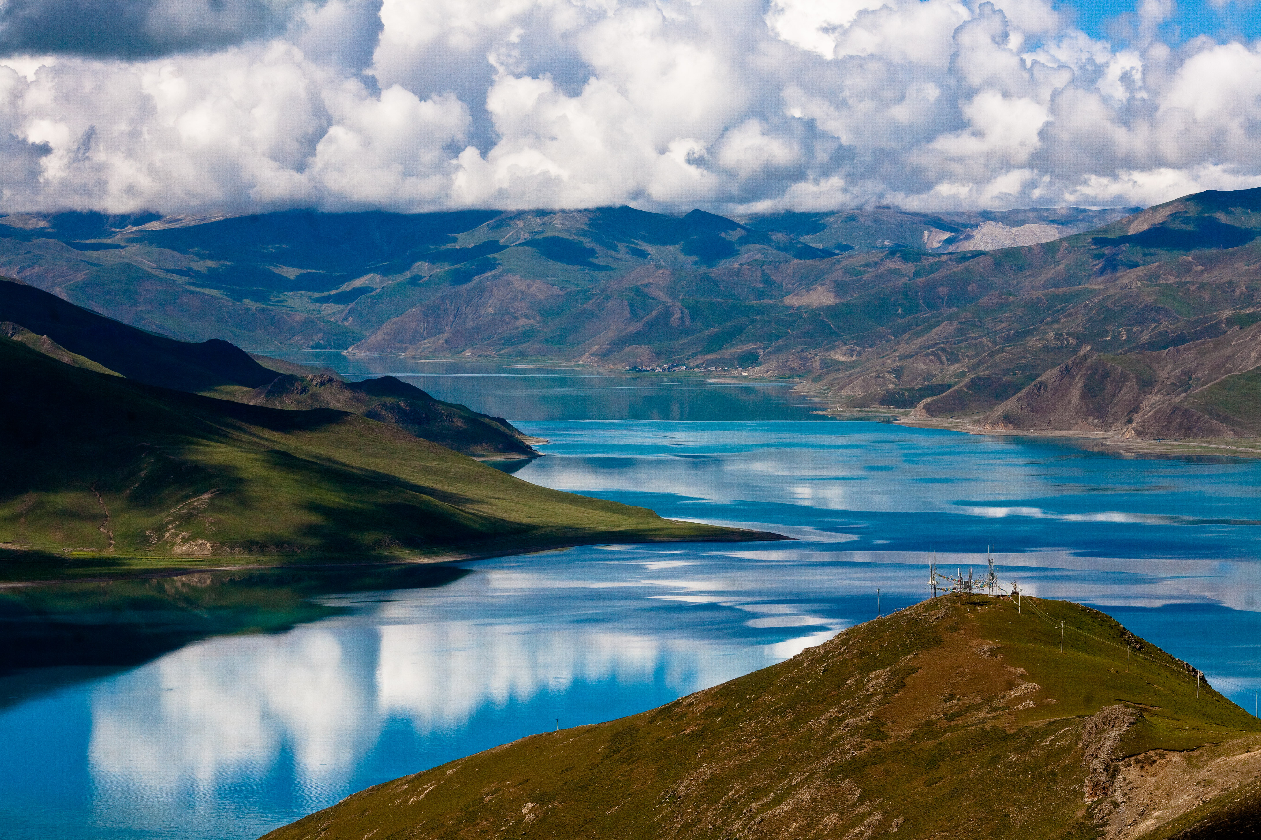 Yamdrok Lake, Tibet 2
