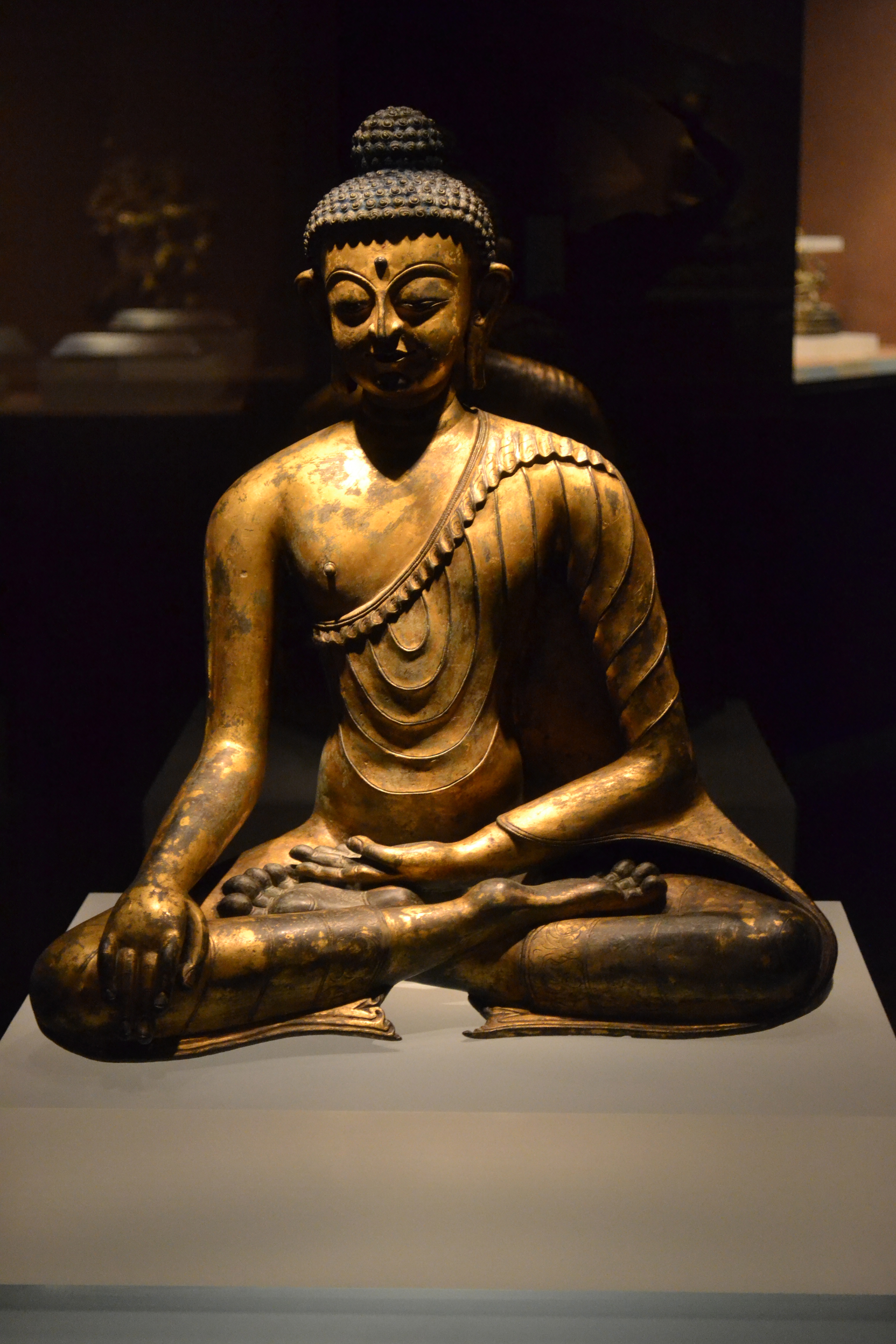 Copper-plated Sakyamuni Buddha statue during the Tibetan Empire