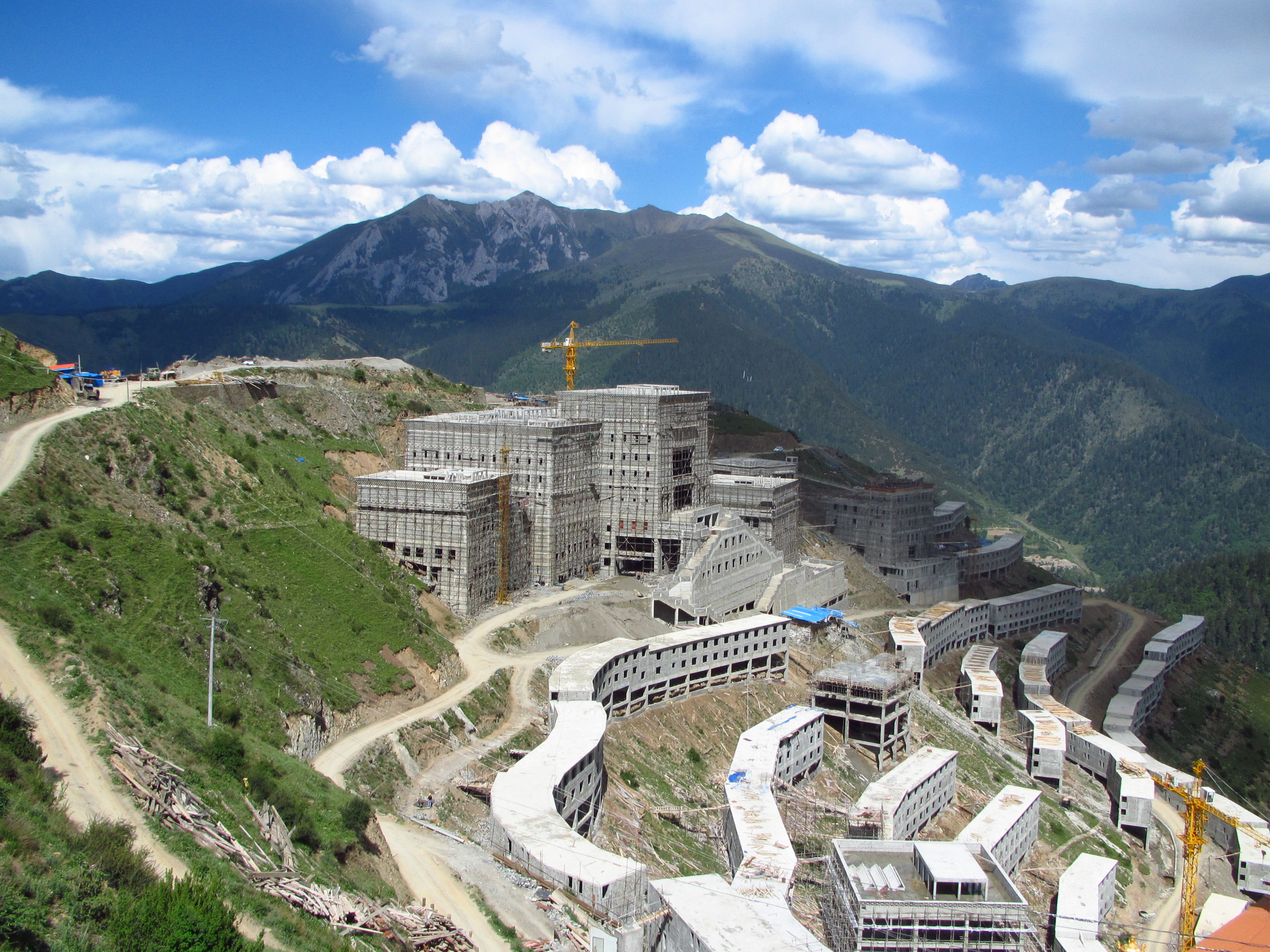 Katok Monastery's new complex under construction in 2014