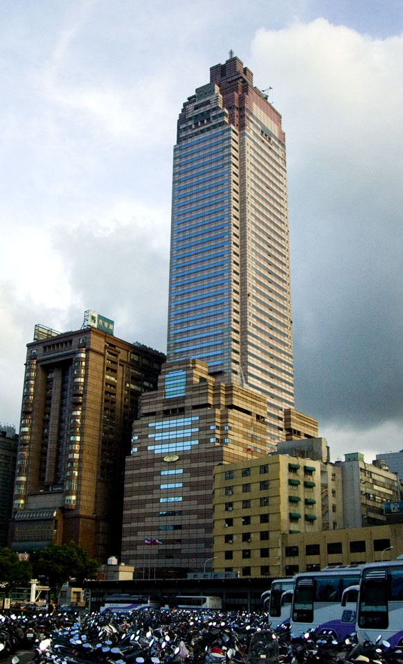 Asia Plaza Building, Shin Kong Life Tower and Directorate General of Highways Building in Zhongzheng District, Taipei City. Viewed from Taipei Intercity Bus Terminal.