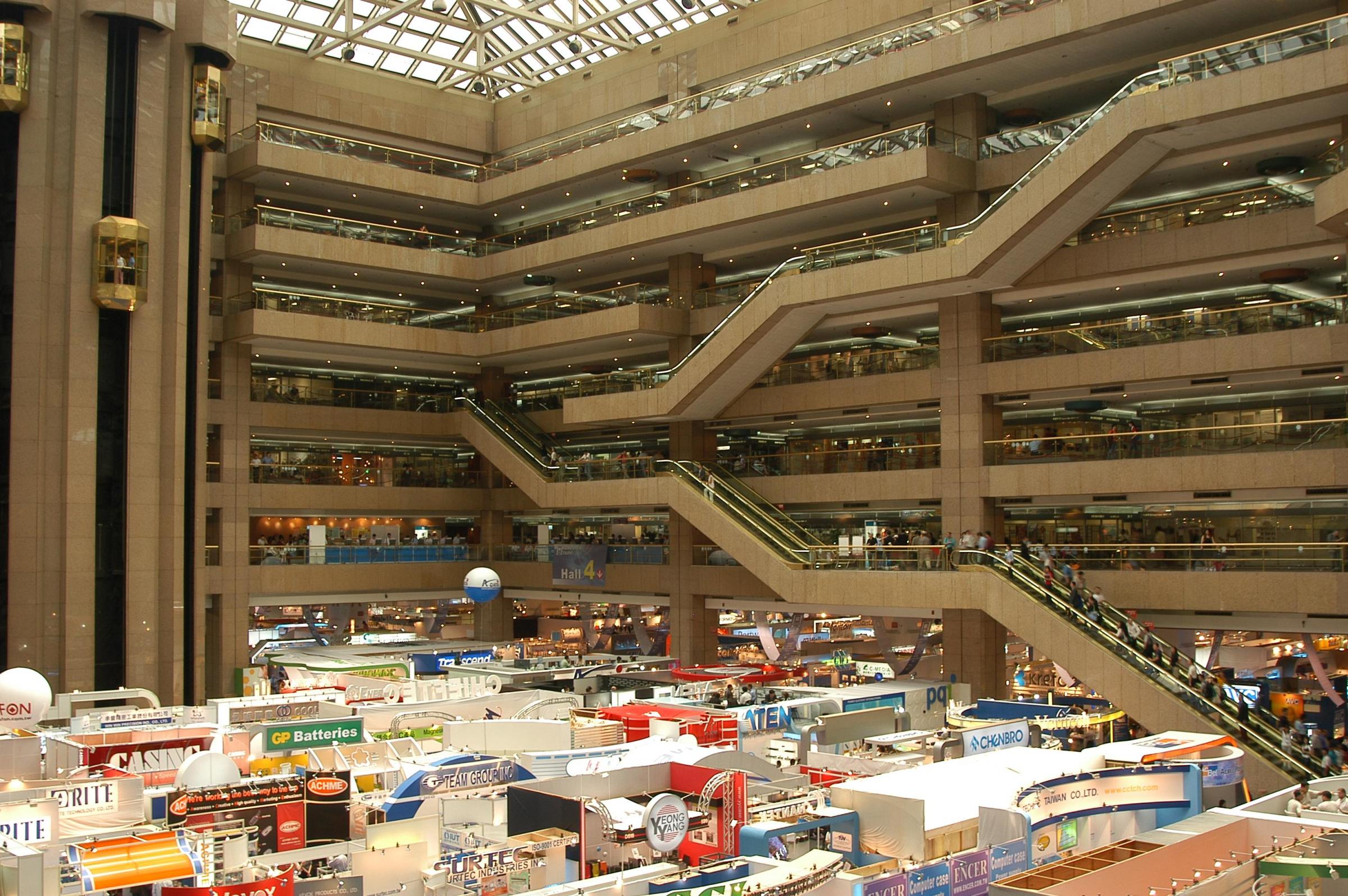 2004 Computex Taipei in Taipei World Trade Center.