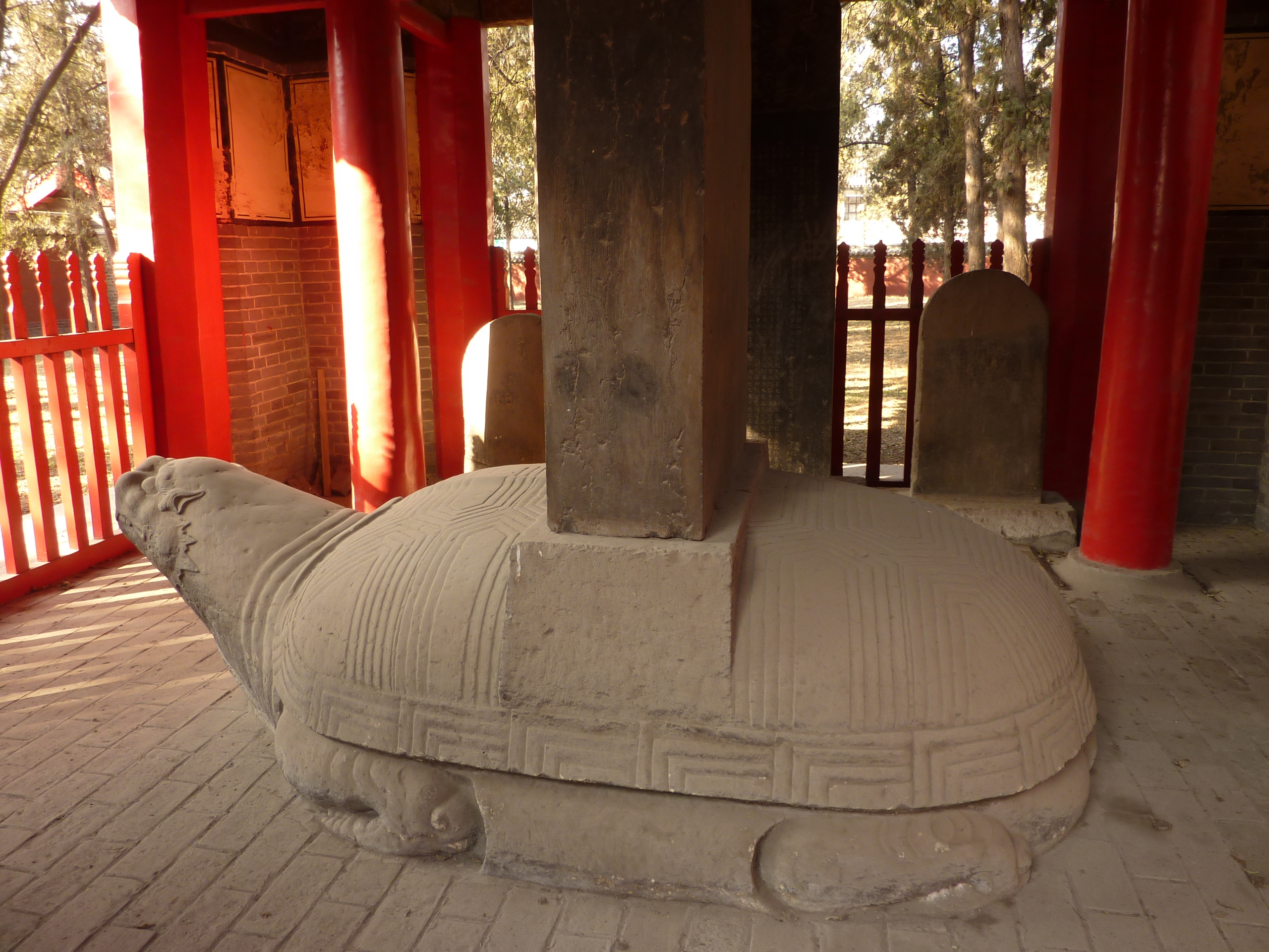 The western stele pavilion of the  middle court of the Temple of Yan Hui (Yan Miao), housing the Yan Miao Renovation Stele (Year 4 of Zhengde era, 1509 CE).