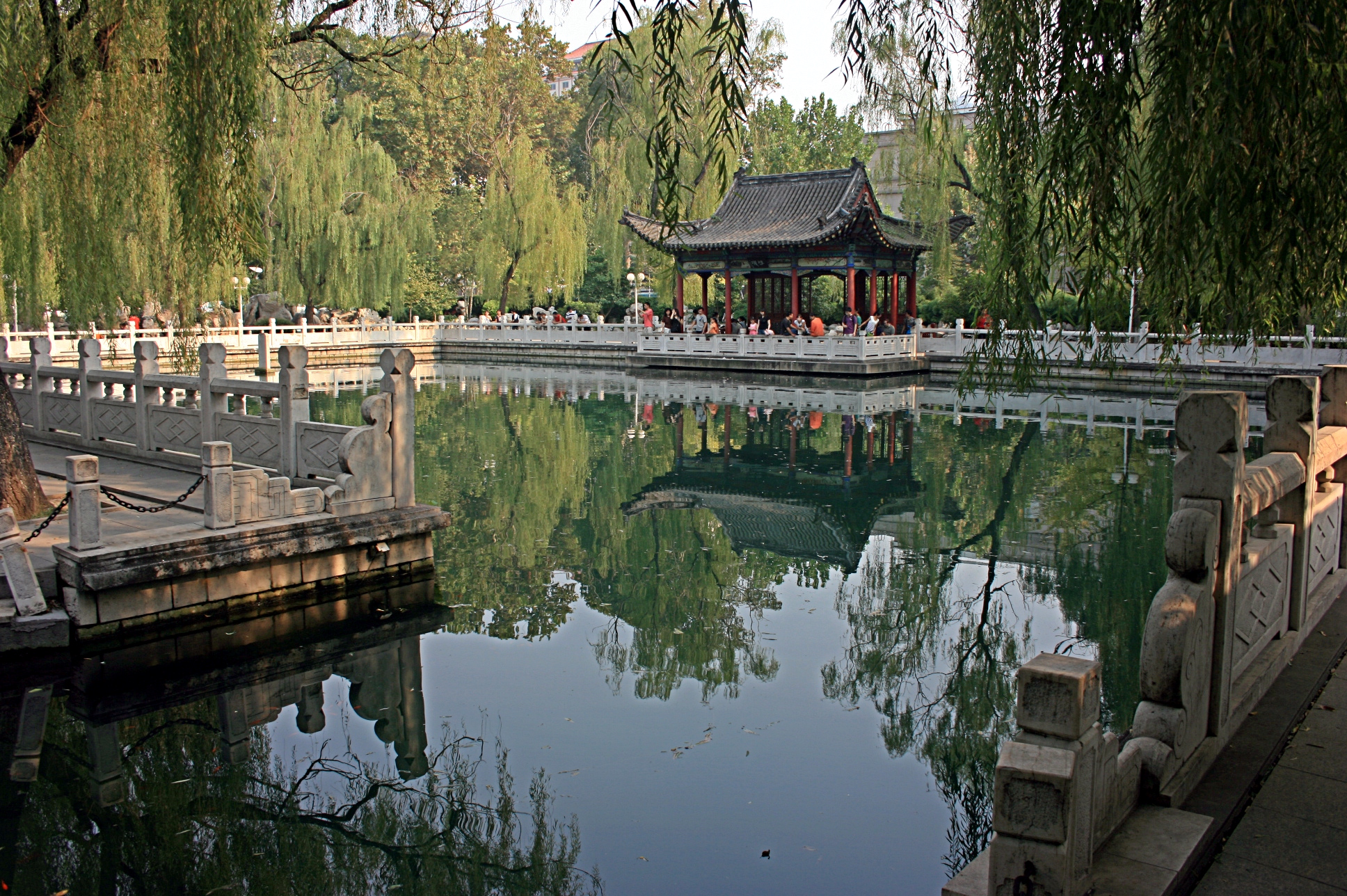 Photograph of the Pearl Spring pool, Jinan, Shandong, China