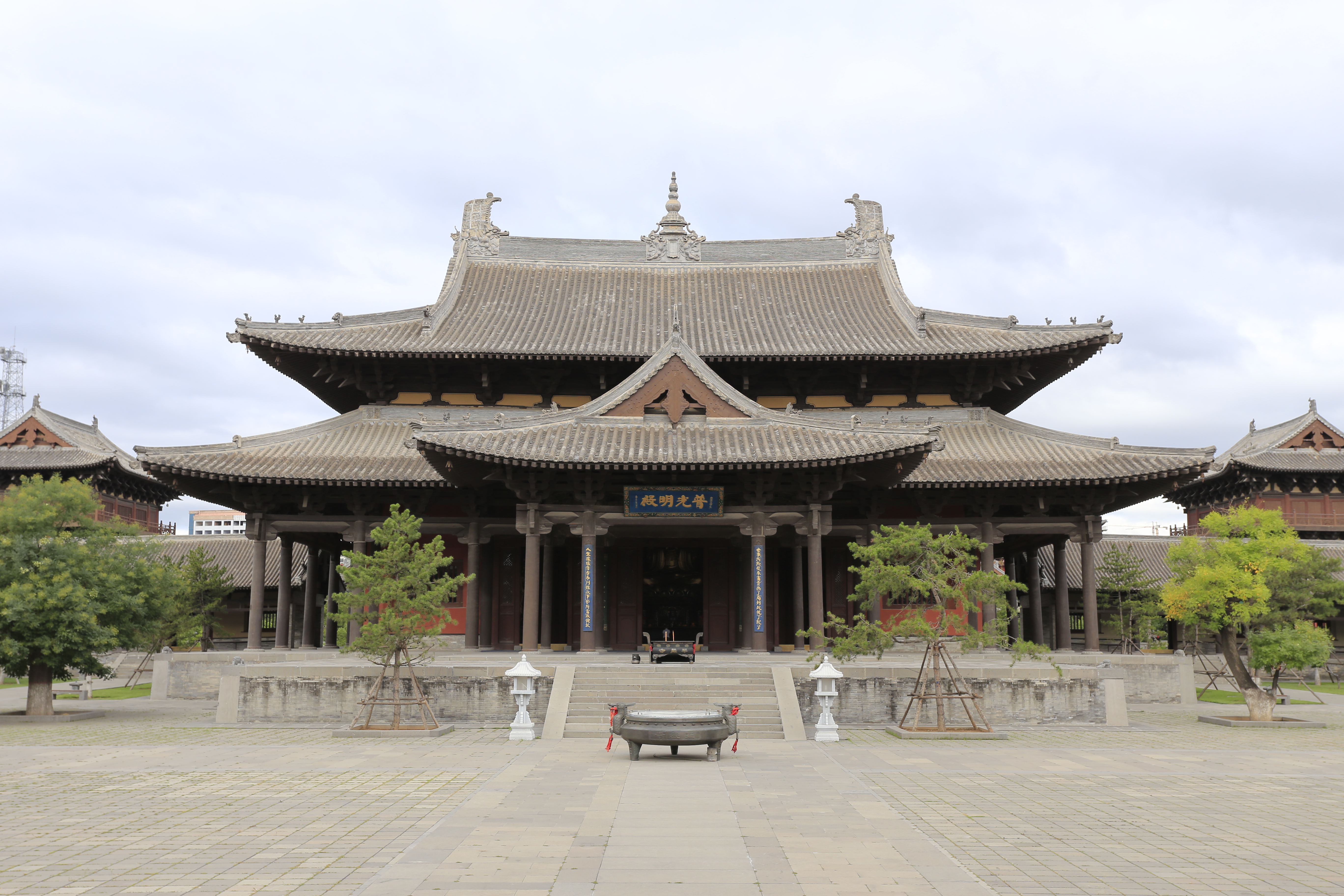 大同华严寺——

普光明殿