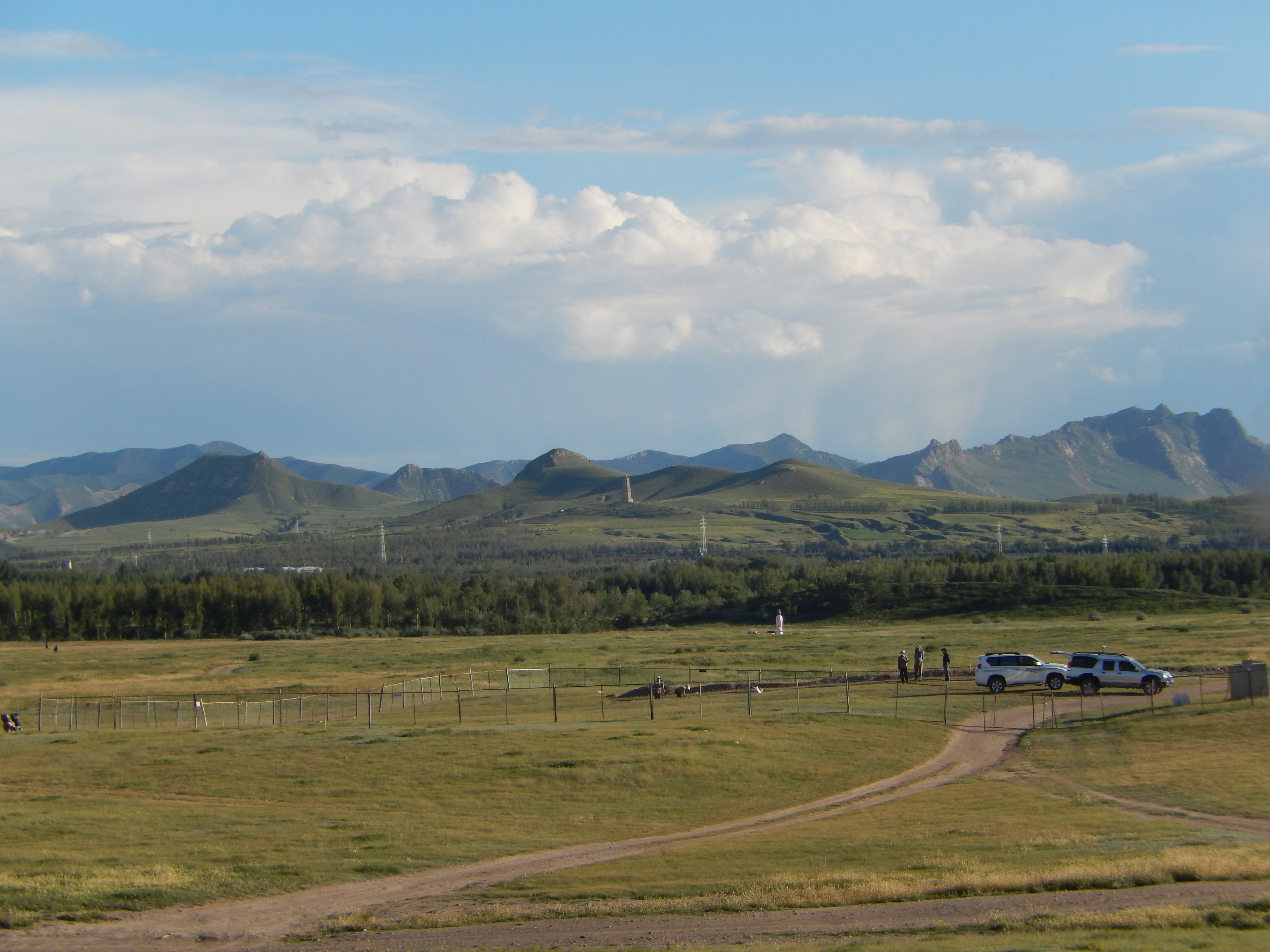 View of an archaeological dig at the site of the Liao dynasty Upper Capital (辽上京) at Lindong, Inner Mongolia.