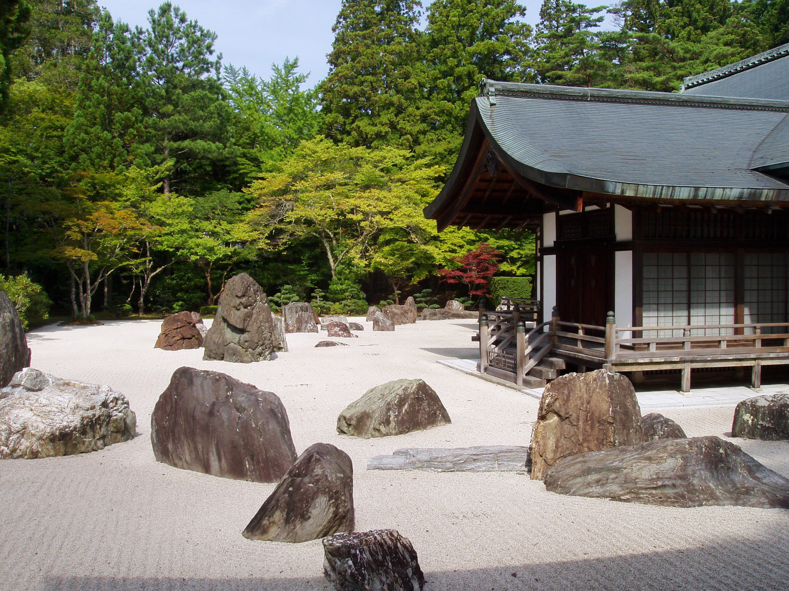 Kongobuji Temple, Koyasan, Wakayama prefecture, Japan. Banryutei rock garden.