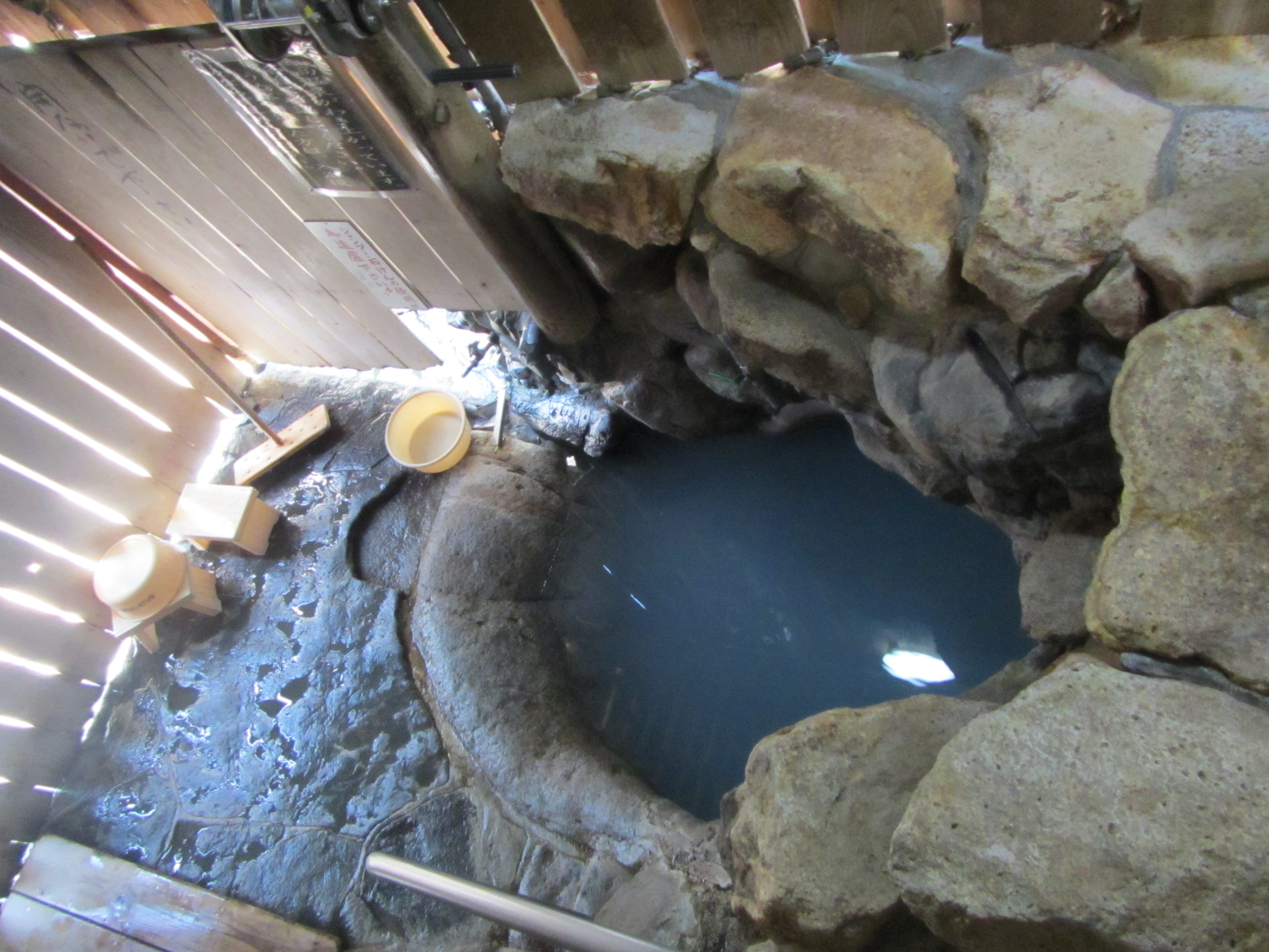 Kumano Kodo World heritage Yunomine Onsen Tsuboyu 湯の峰温泉 つぼ湯