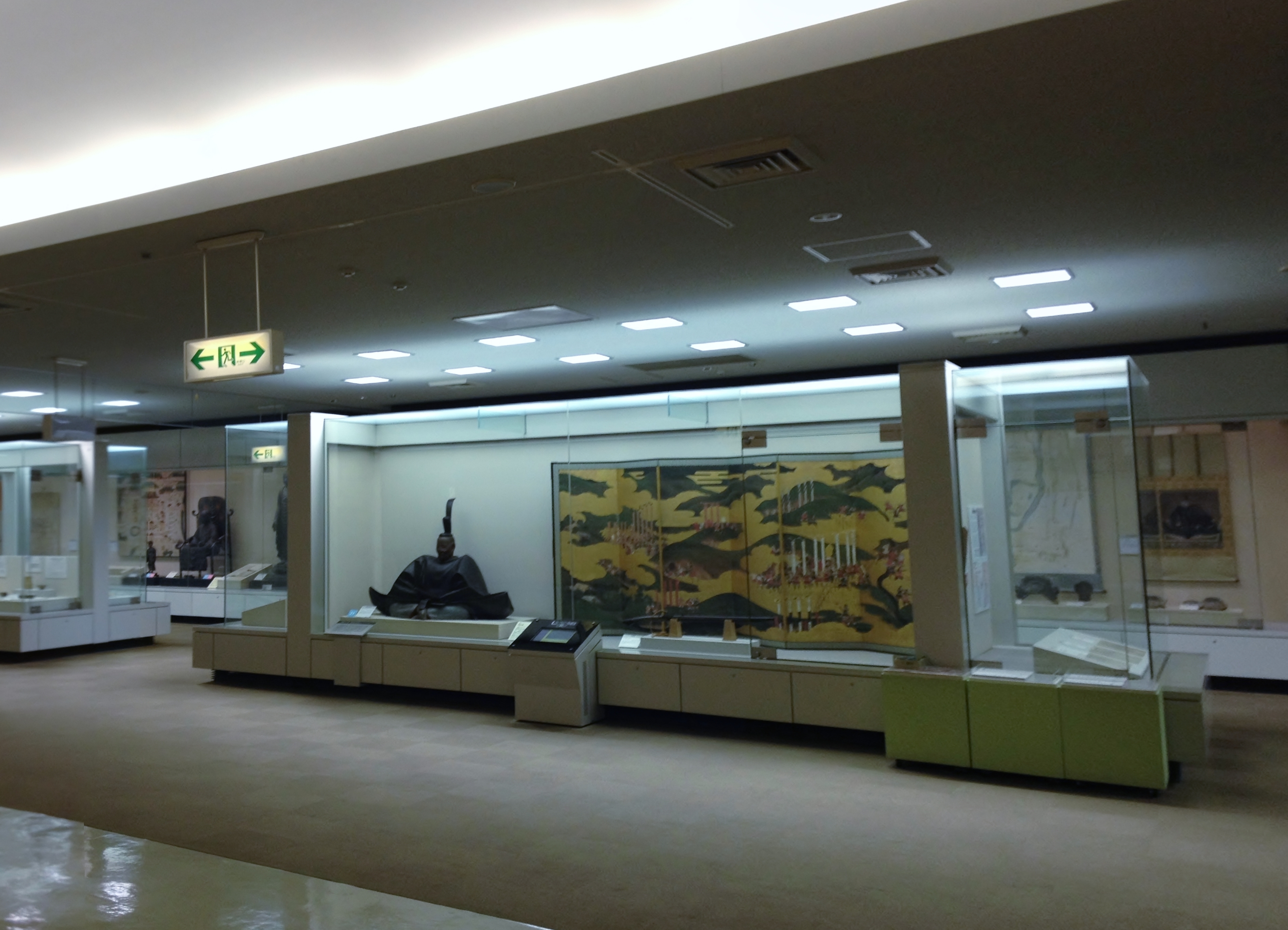 Exhibits in the Nagoya City Museum