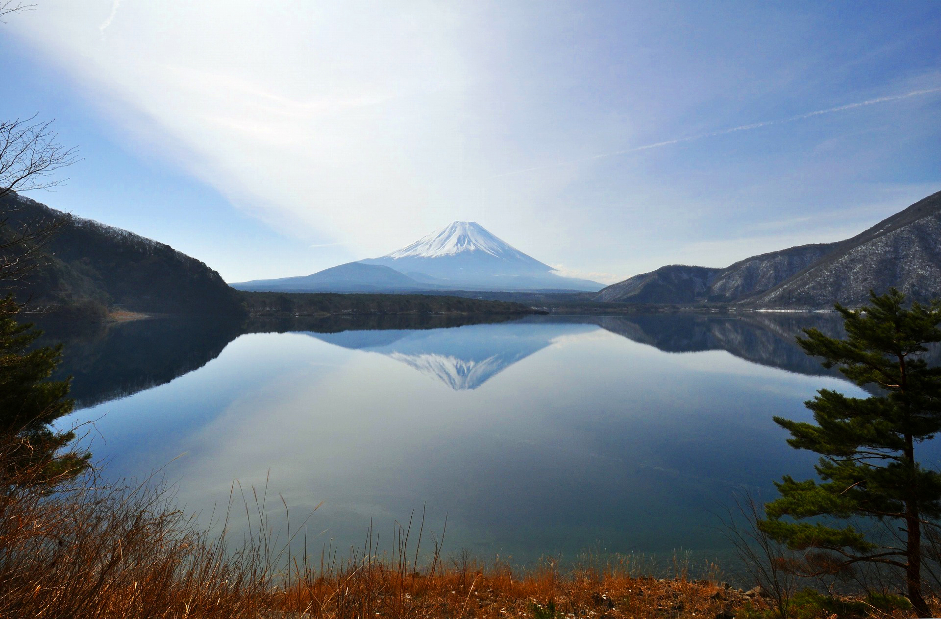 Reflection of Mount Fuji in Lake Motosu