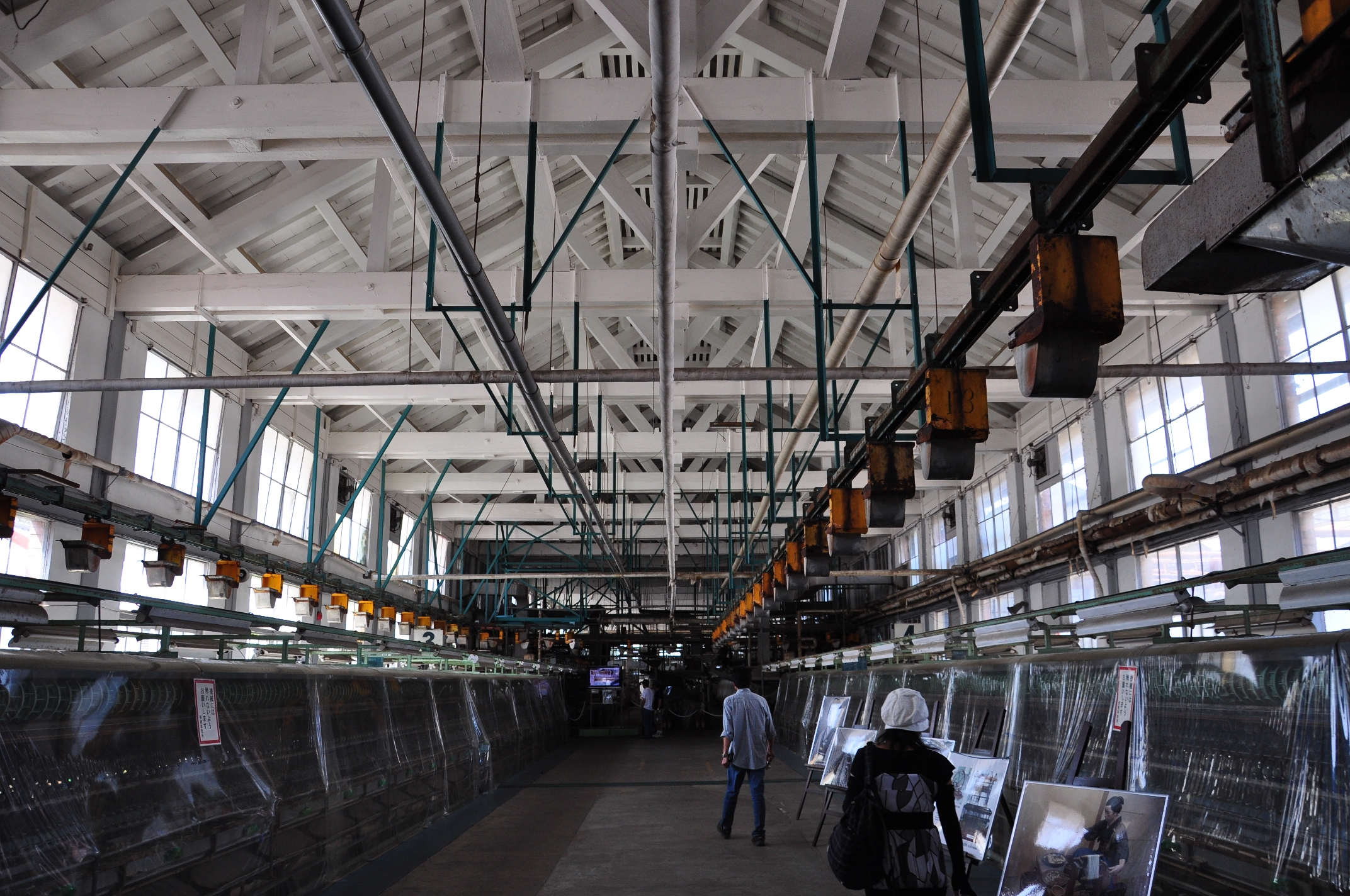 Tomioka Silk Mill, interior of workshop.