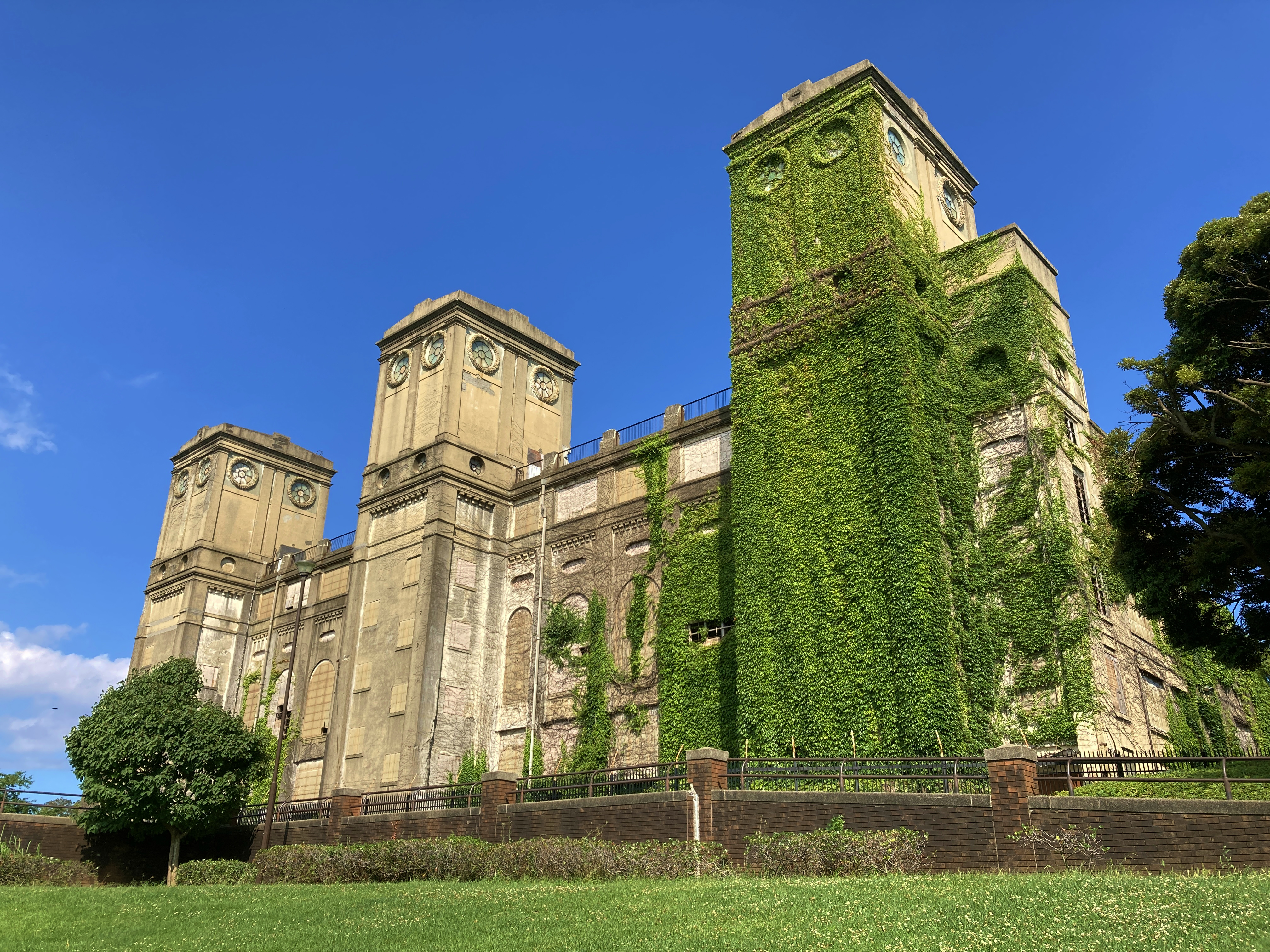Former Negishi Racecourse (Heritage of Industrial Modernization in Japan)