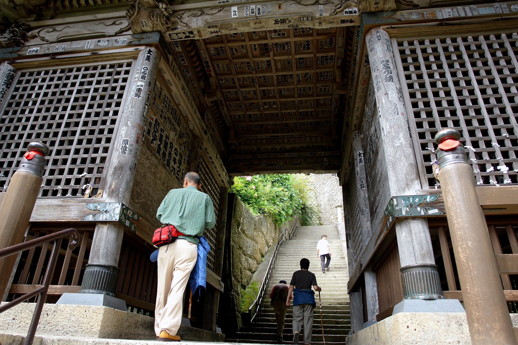 Niōmon gate of Risshaku-ji temple (Yama-dera) in Yamagata-shi, Yamagata Prefecture.