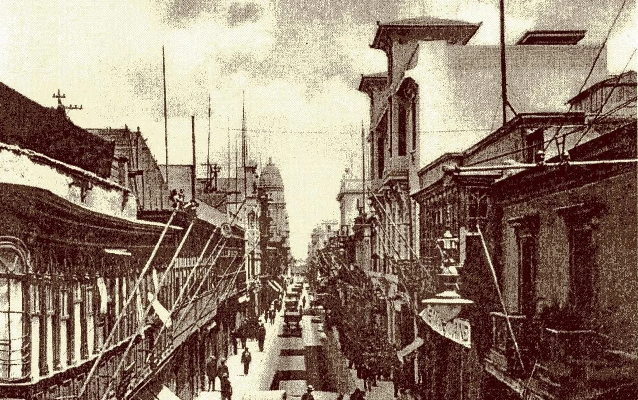Jiron de la Unión in Lima, Peru