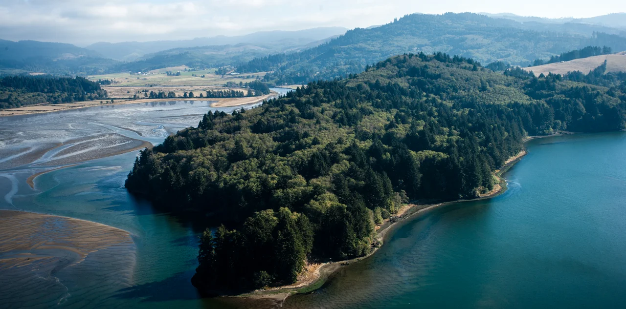 Long a Jesuit retreat, this 100-plus-acre parcel became a part of the Nestucca Bay National Wildlife Refuge on September 6, 2013.

Learn more about the Refuge: 1.usa.gov/155sITM