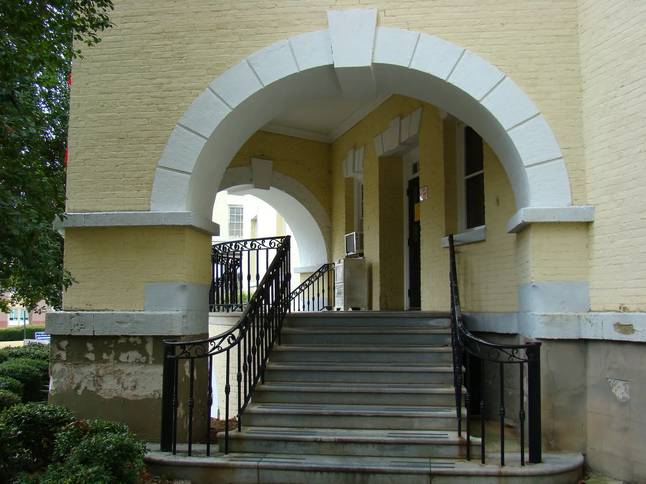 Payne Hall, Augusta State University (Augusta, Georgia, USA). Part of the former Augusta Arsenal.