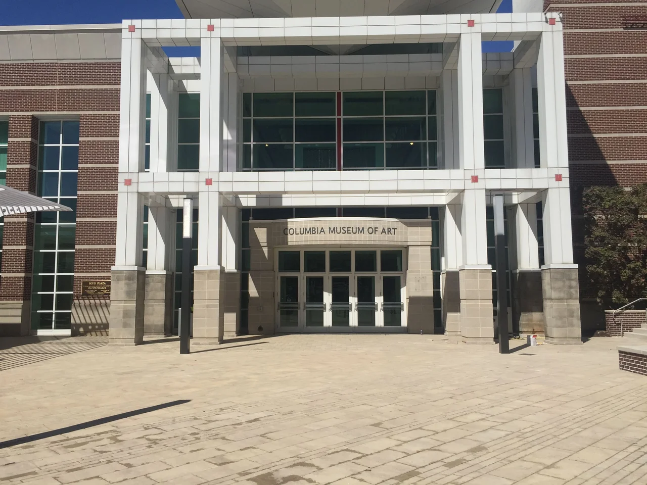 Entrance to the Columbia Museum of Art (Columbia, South Carolina).
