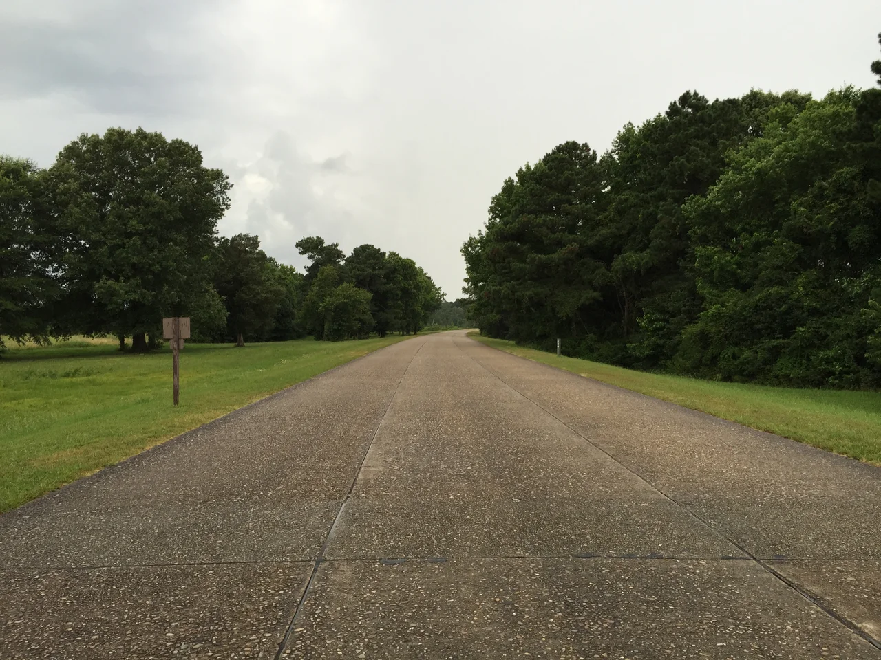 View west along Colonial Parkway near Treasure Island Road (Virginia State Secondary Route 617) in James City County, Virginia