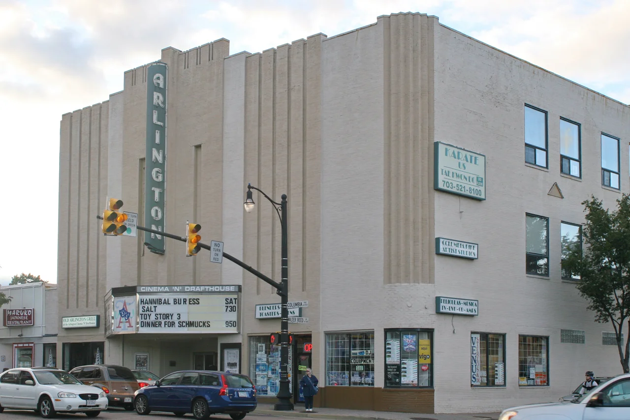 Arlington: Columbia Pike