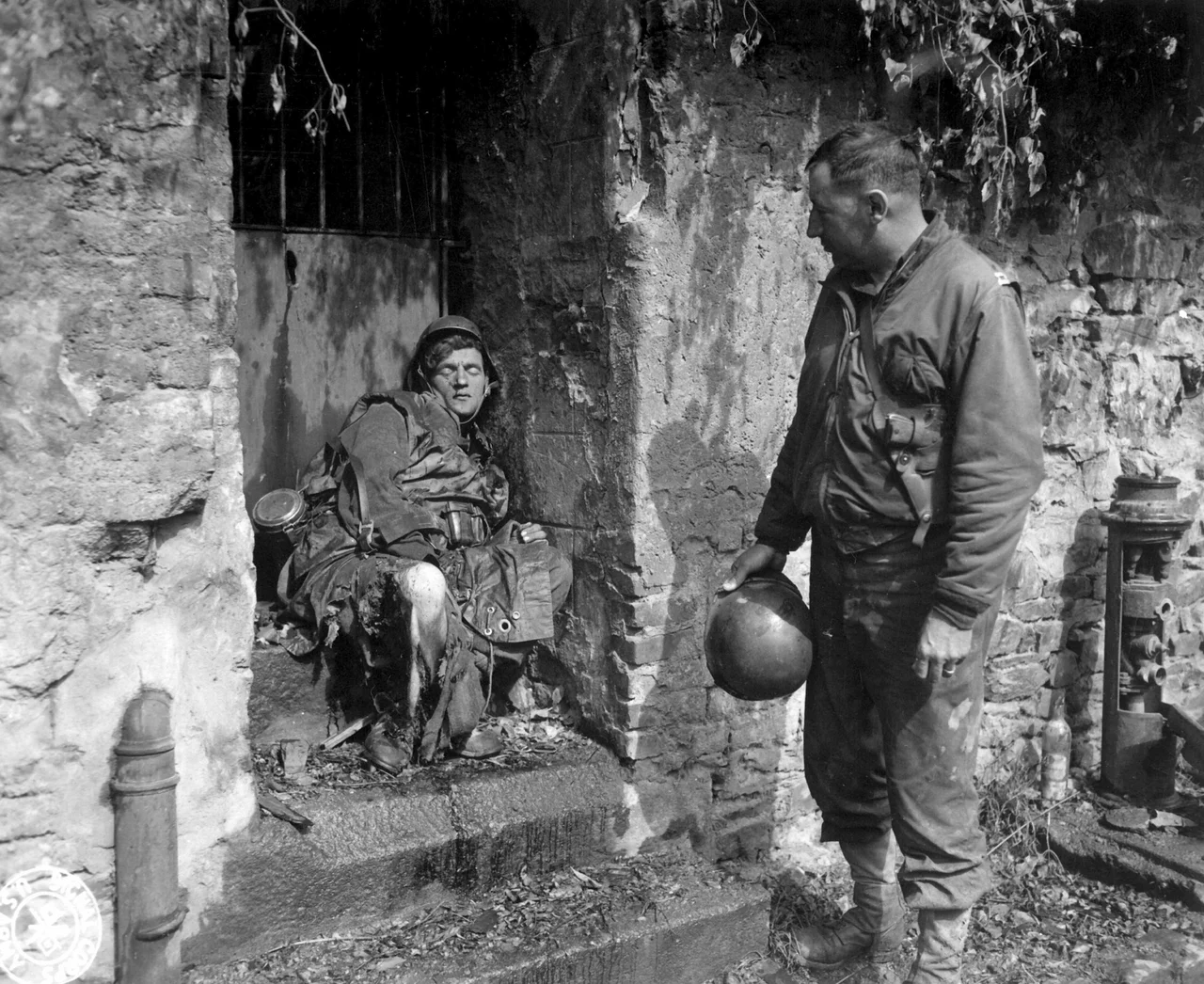 Dead German soldier in Cherbourg.jpg