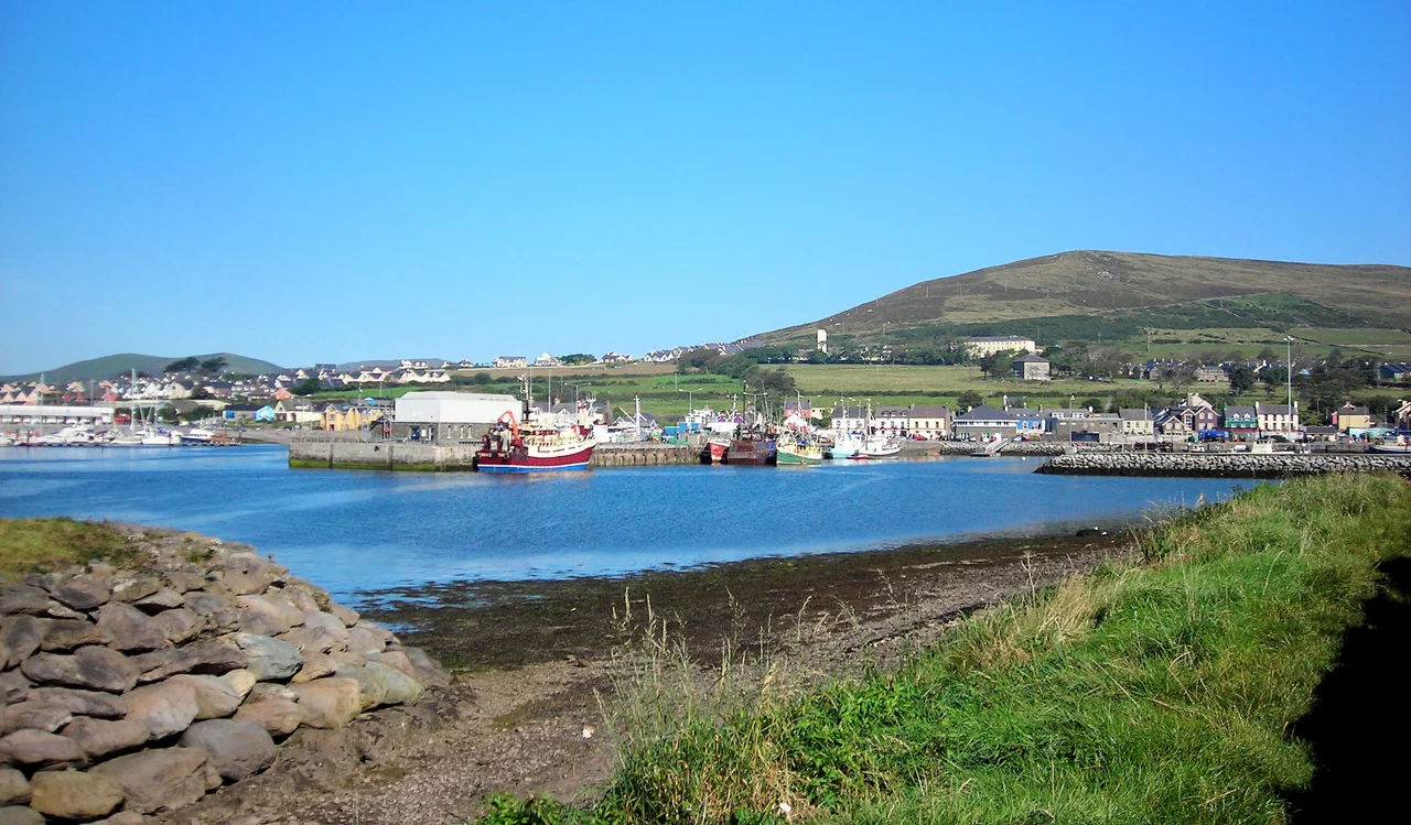 Fishing and farming have long been the major industries, but tourism has become an increasingly important business in the town, particularly since the filming of "Ryan's Daughter" in the area in 1969.