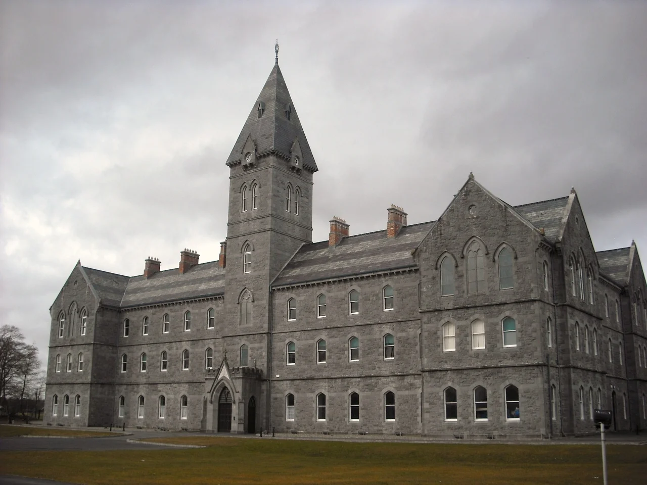 St. Flannan's College, one of the oldest extant school buildings in Ireland. Front of the college, March 2010.