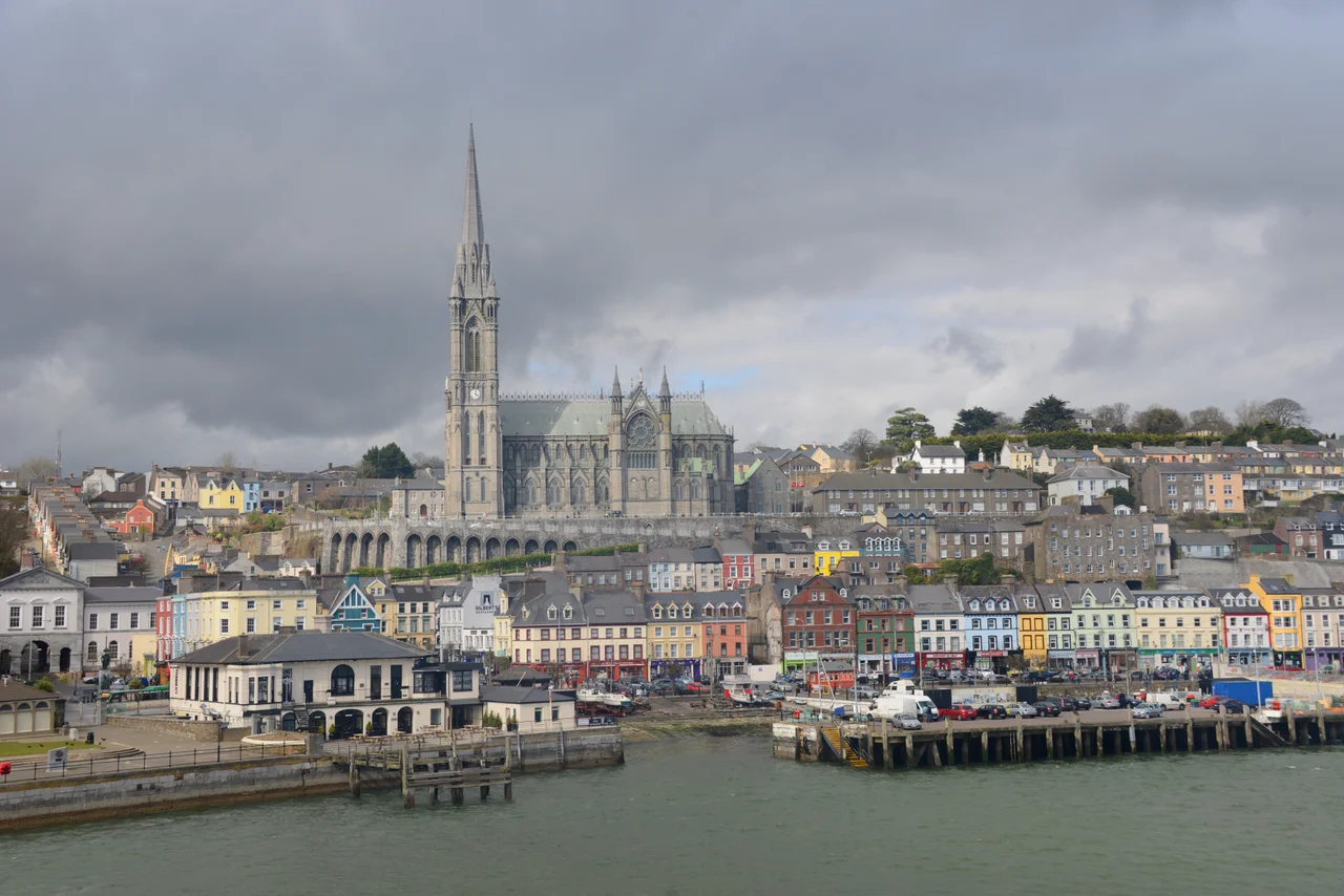 Cobh Ireland from seaside with St.-Colman-Cathedrale