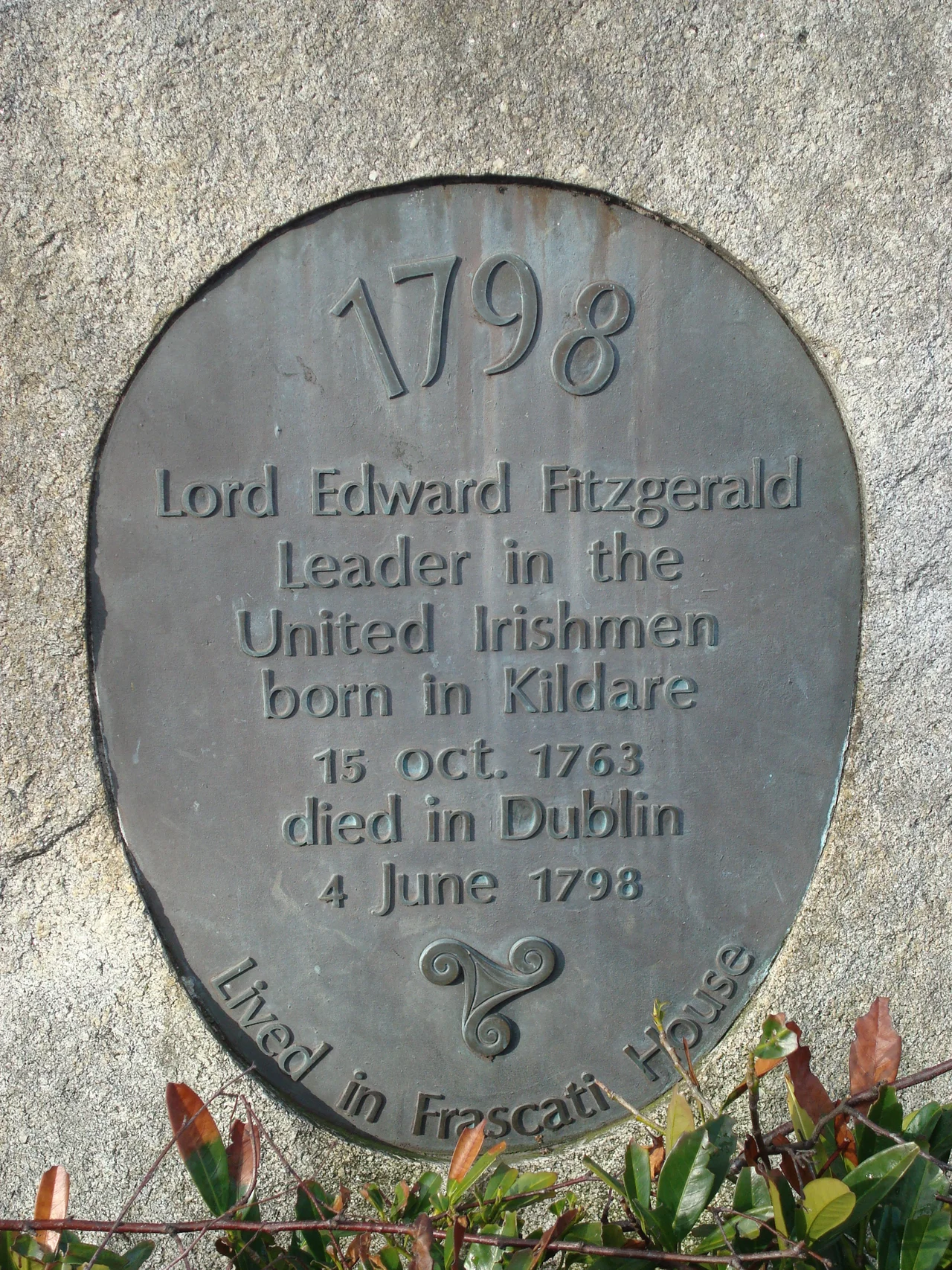 The plaque stating Lord Edward Fitzgerald lived at Frescati House, Blackrock. This plaque is located at the pedestrian entrance to the Frascati Shopping Centre.