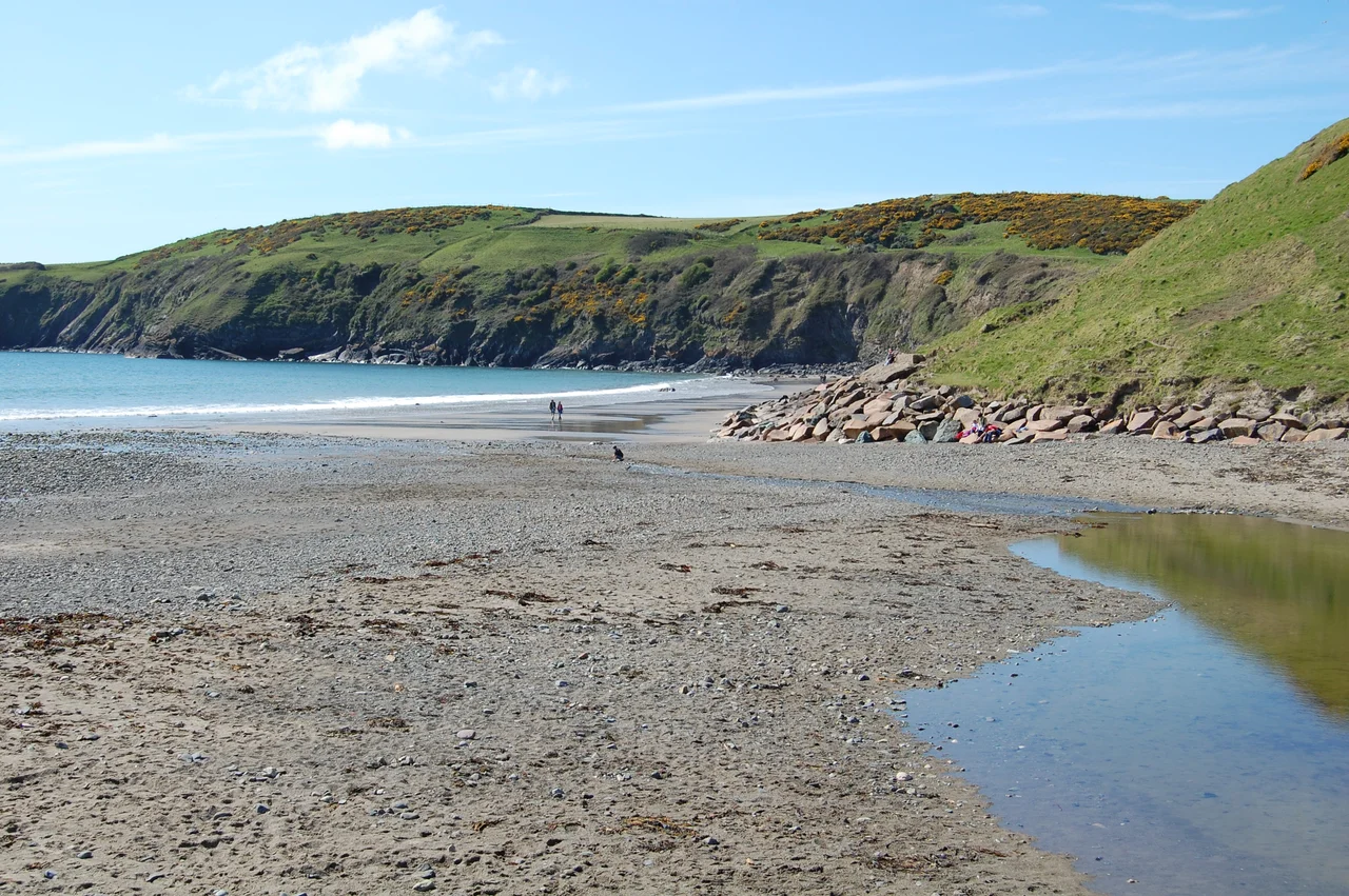 The beach at Aberdaron, Gwynedd, looking towards Porth Meudwy
