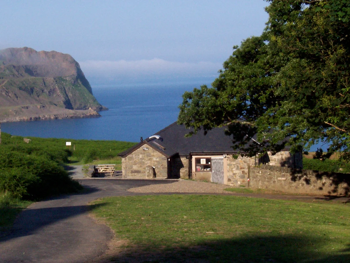 Approach to Nant Gwrtheyrn.