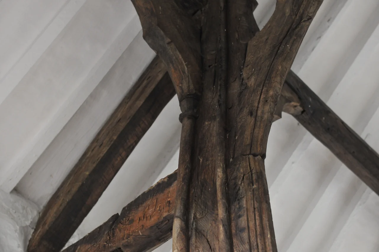 Penarth Fawr roof detail