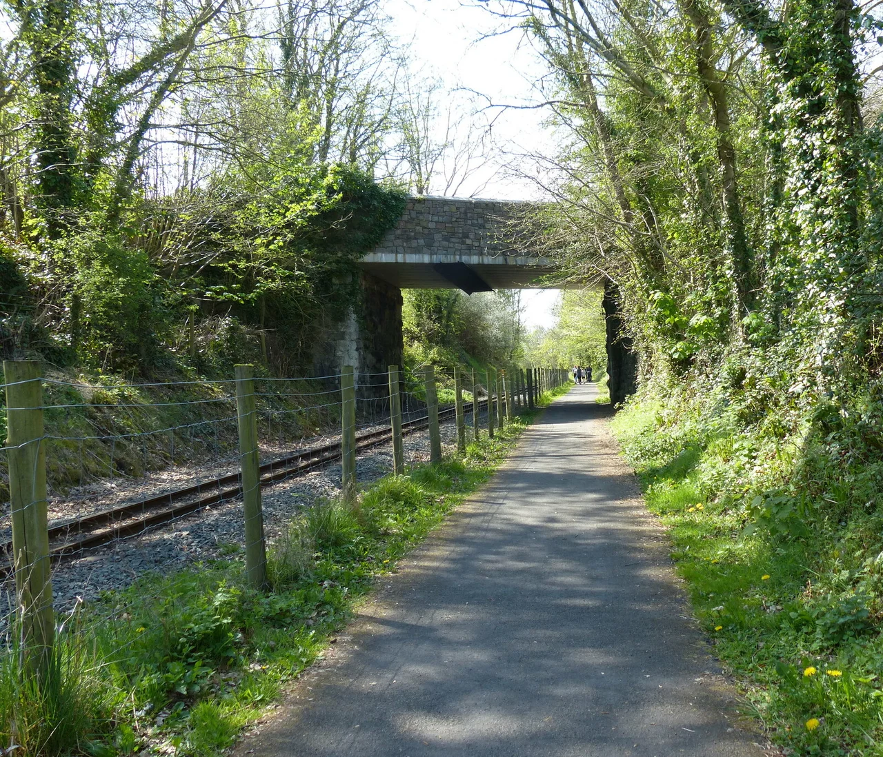 Lôn Eifion and the Welsh Highland Railway