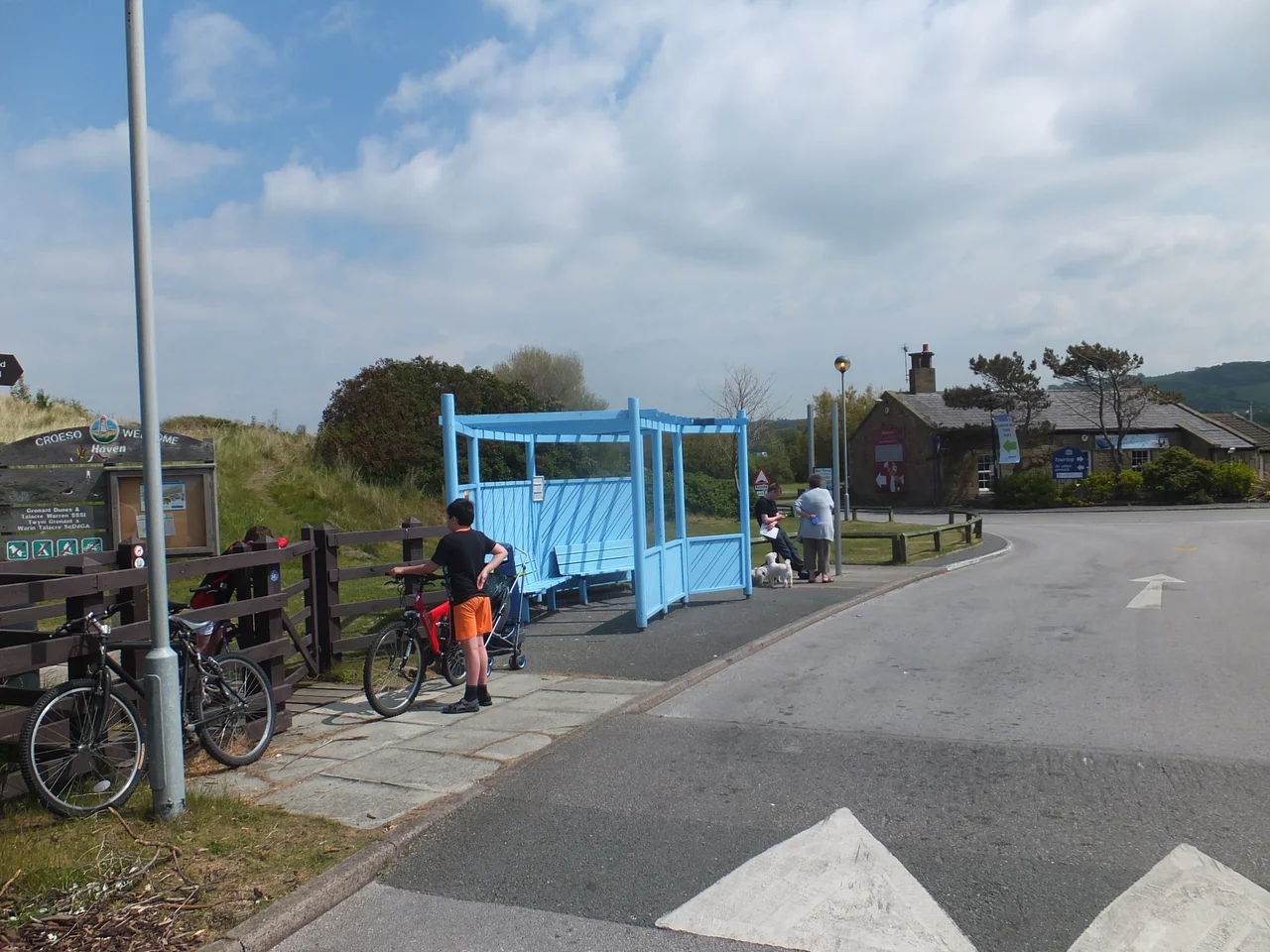 Bus stop in Presthaven Sands Caravan Park