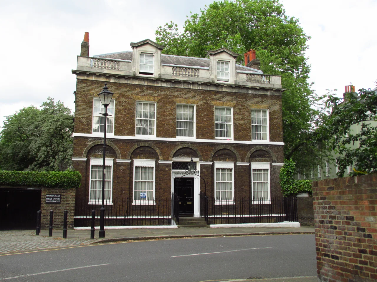 London June 21 2016 093 Canonbury House Vote Remain (2)