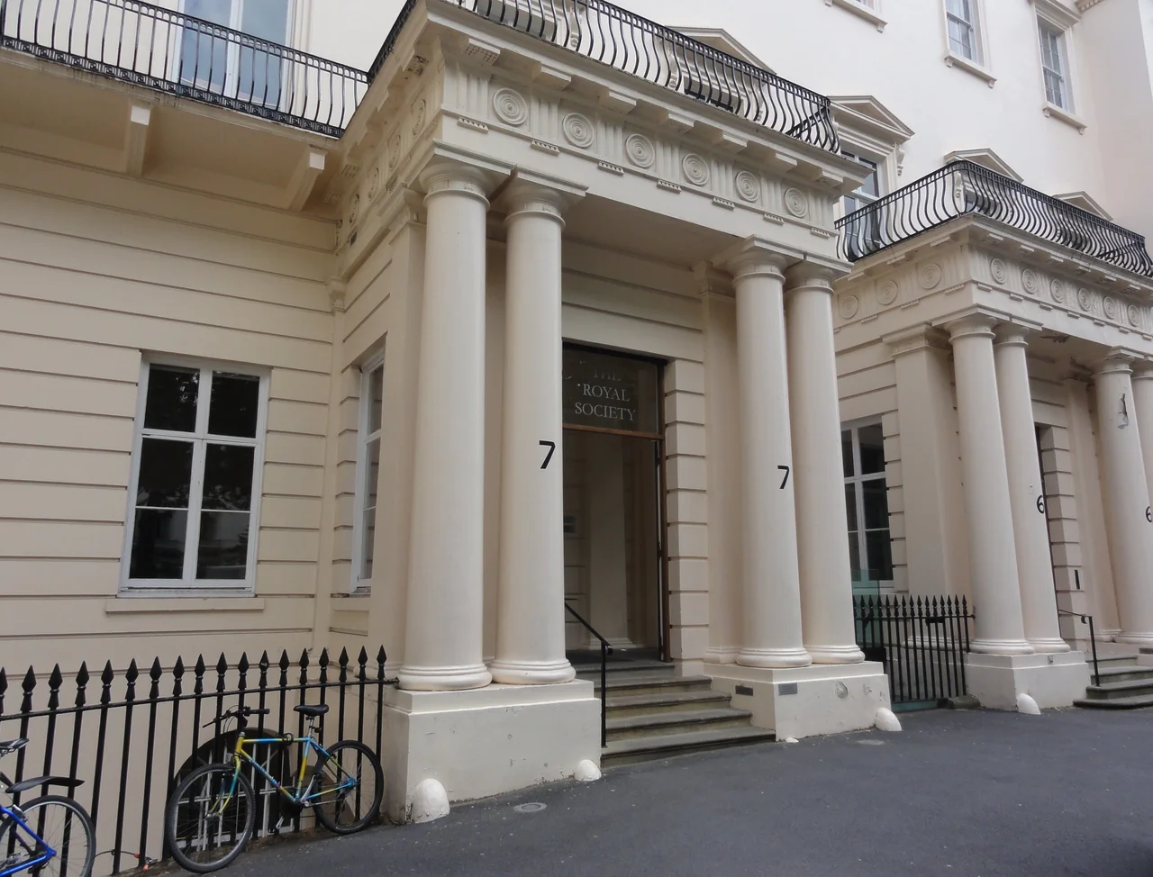 The entrance to the Royal Society.