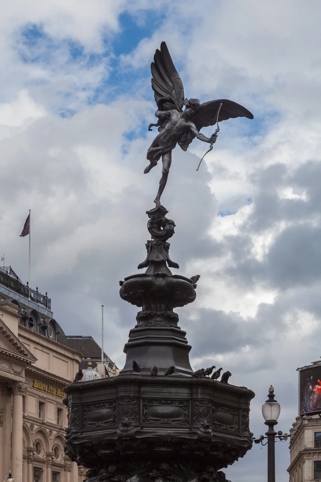 Eros Fountain, Piccadilly Circus, London, England
This is a photo of listed building number 1265625.