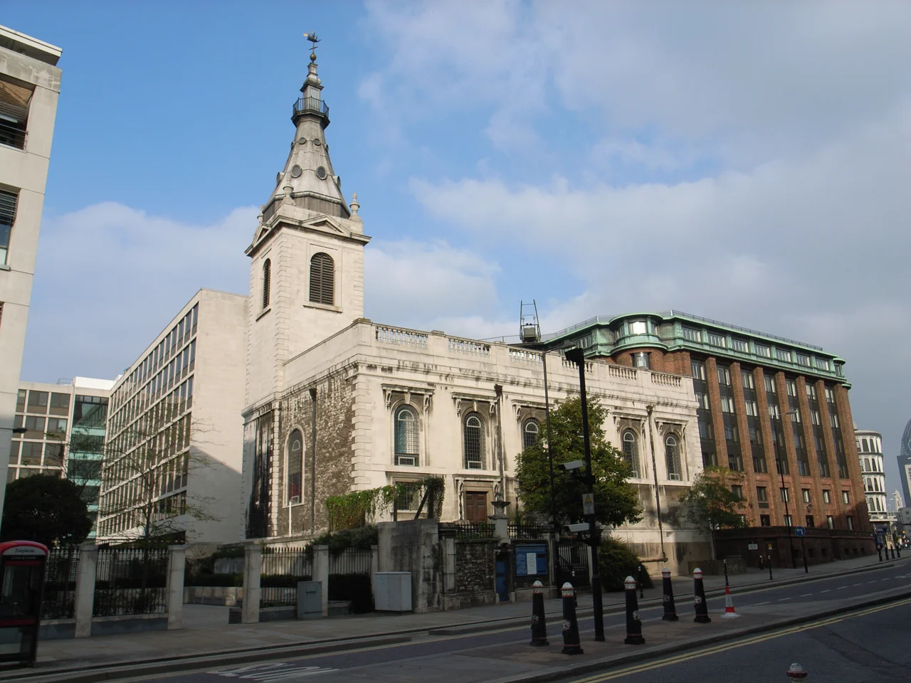 St Nichololas Cole Abbey (1671-7), by Christopher Wren