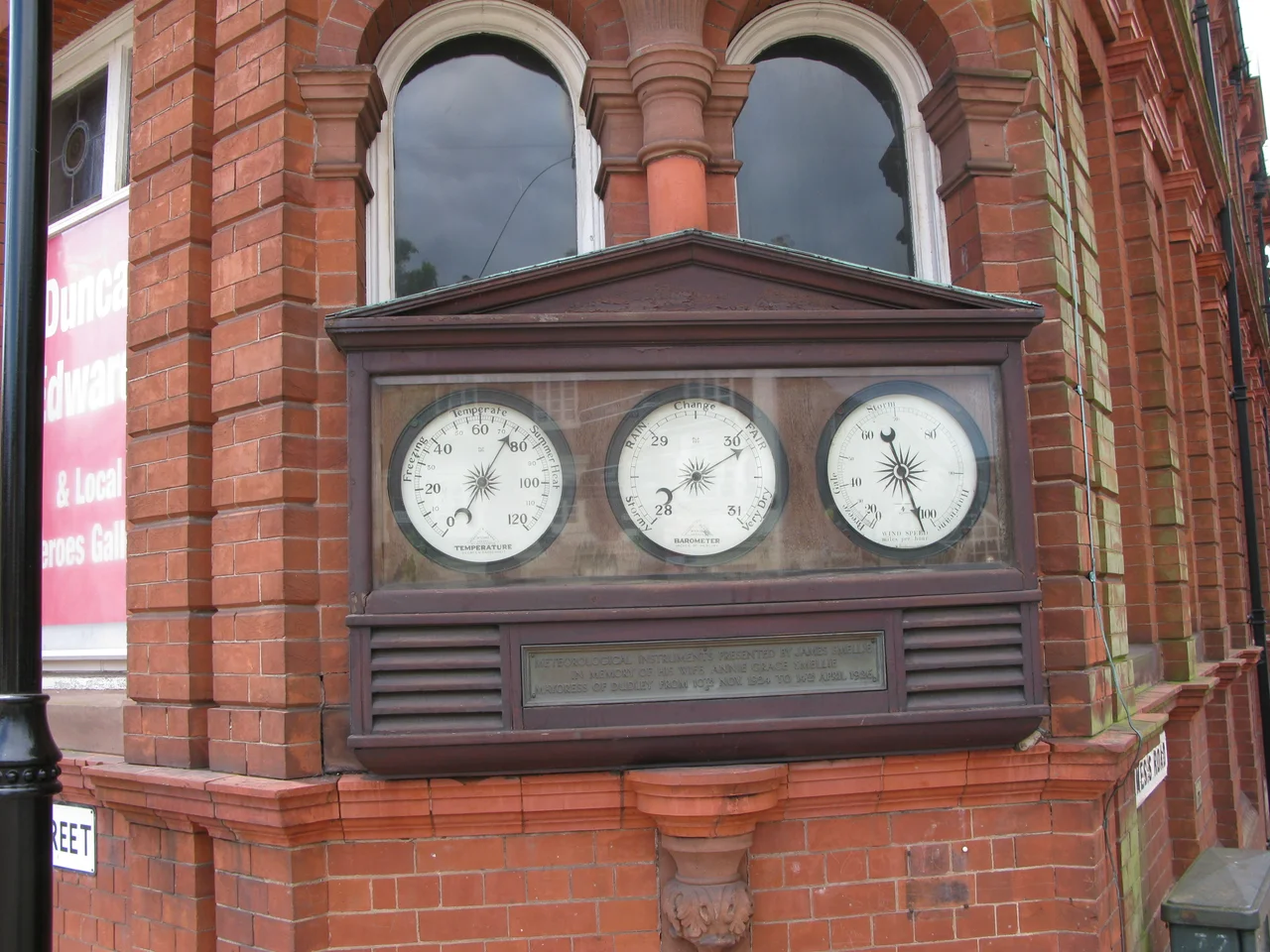 on the corner of the building - don't know if it actually works